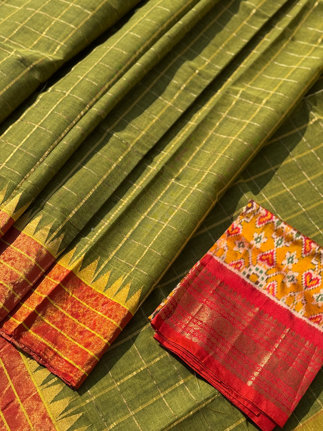 Handspun and handwoven zari tissue ponduru Khadhi cotton saree