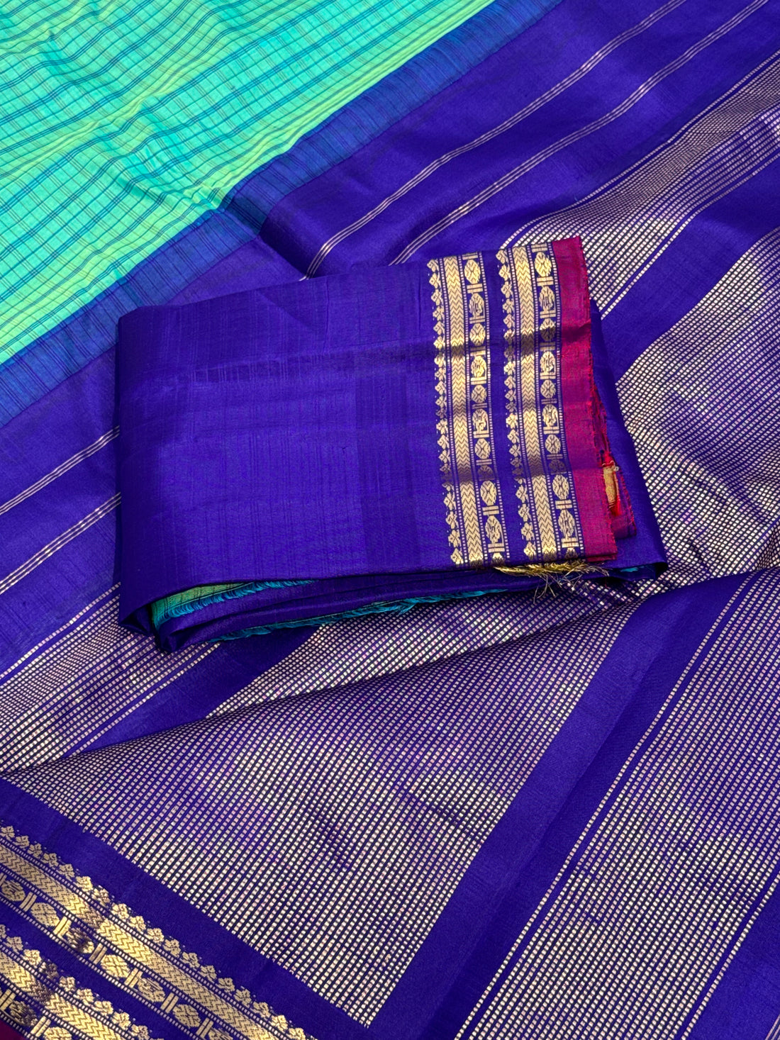 Handwoven gadwal silk cotton saree