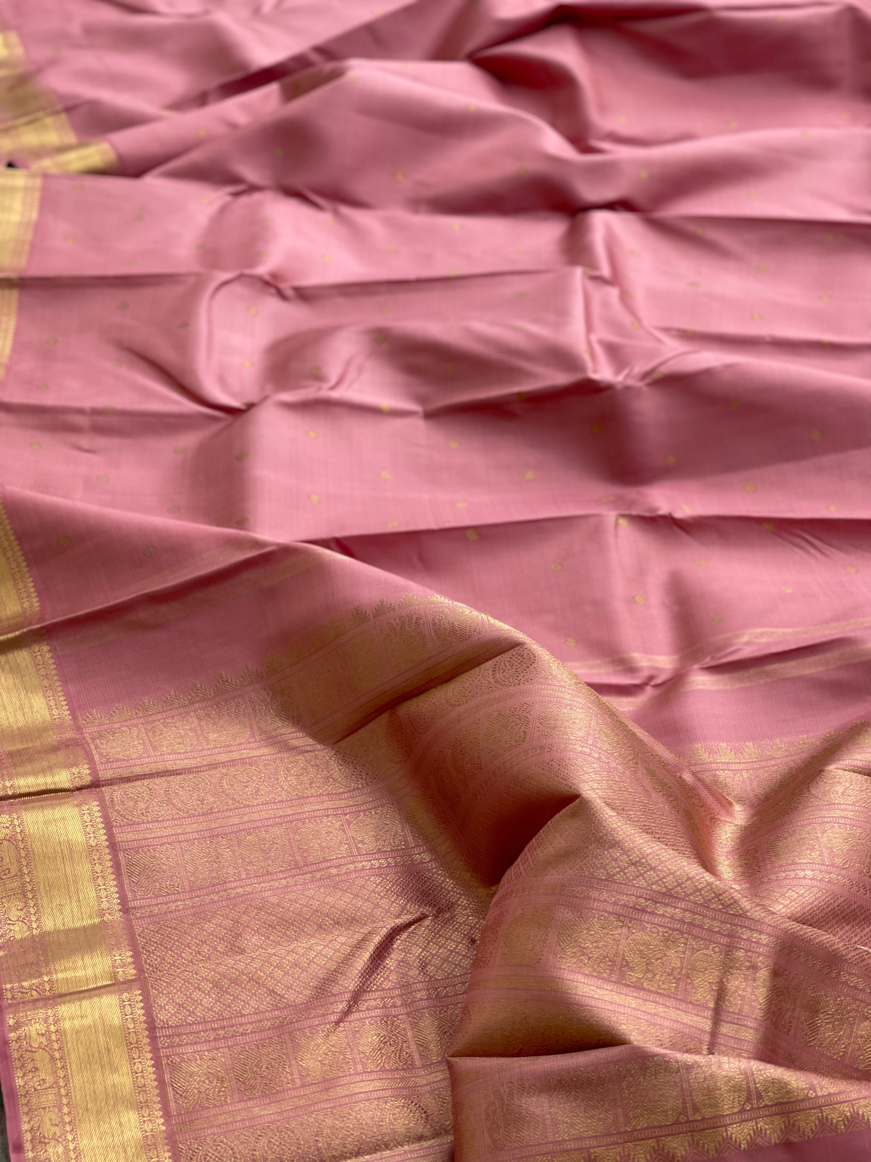 Heirloom vairaoosi kanchivaram silk saree in rose gold