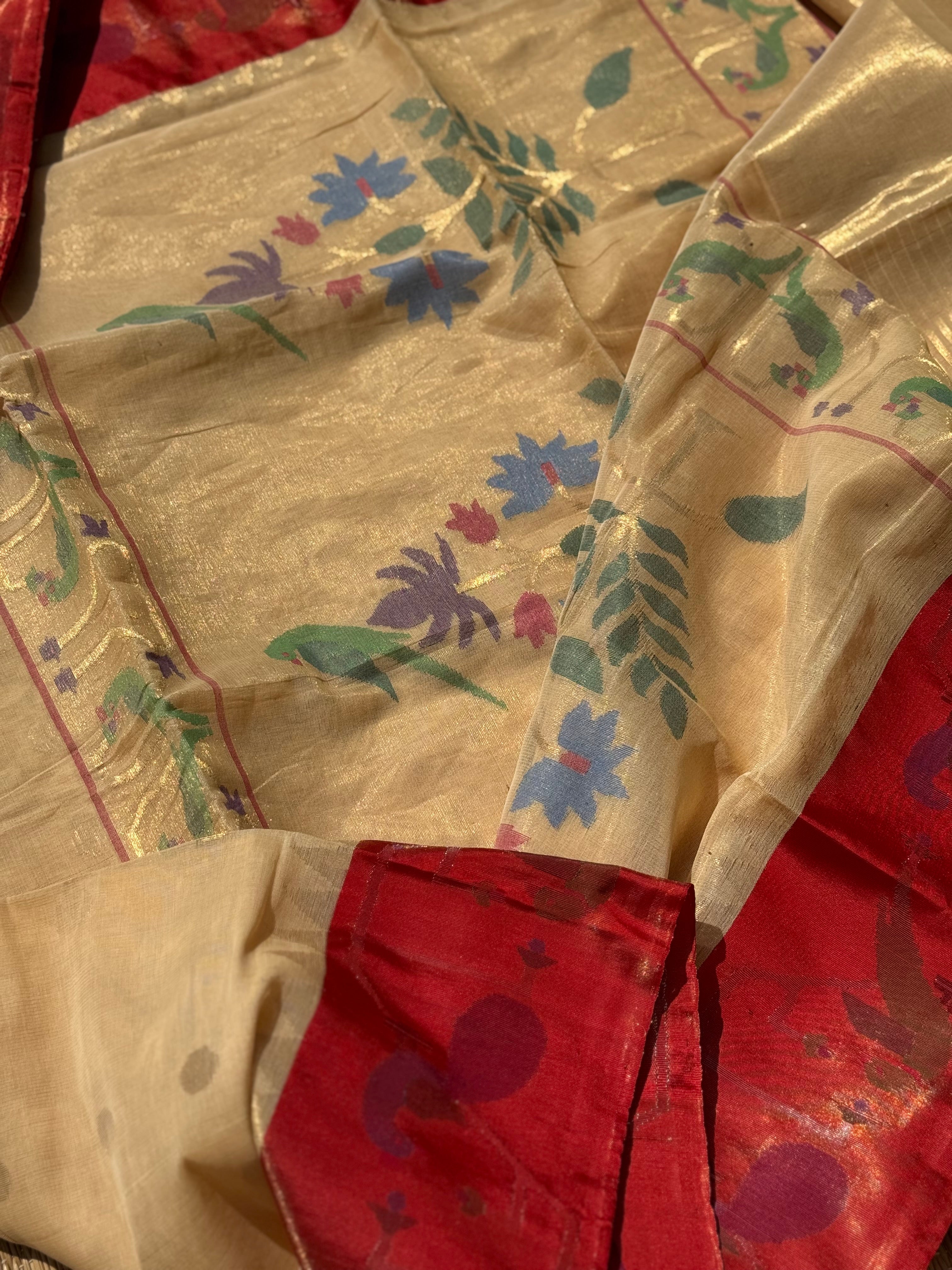 A Designer Exclusive Jaal Weave Ponduru Khadhi Jamdani with tissue Muniya paithani border with Peacock and Parrots