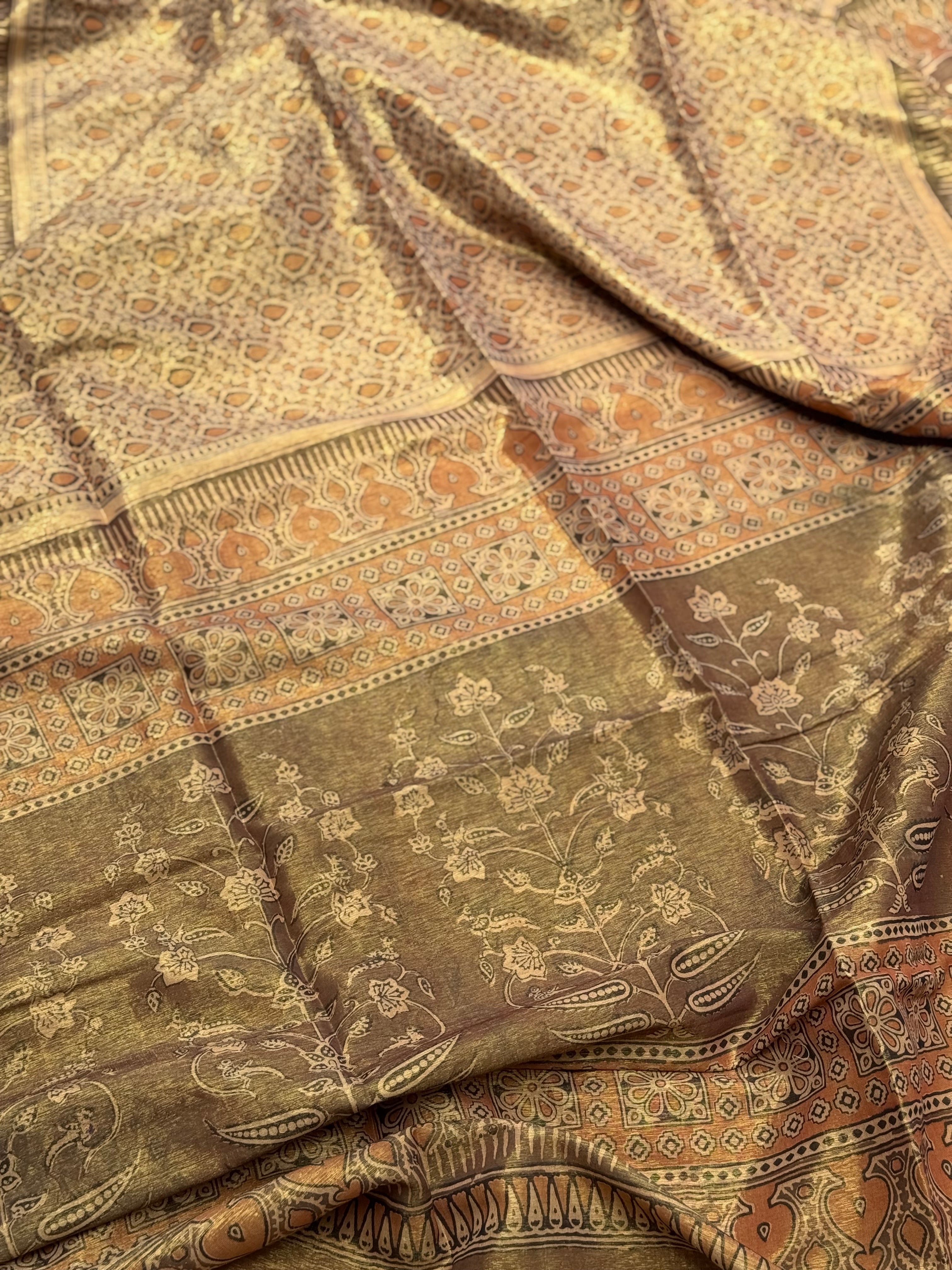EYARKAI - NATURAL DYE KODALIKARUPPUR BLOCK PRINTS ON TISSUE ZARI GROUNDED COTTON SAREE