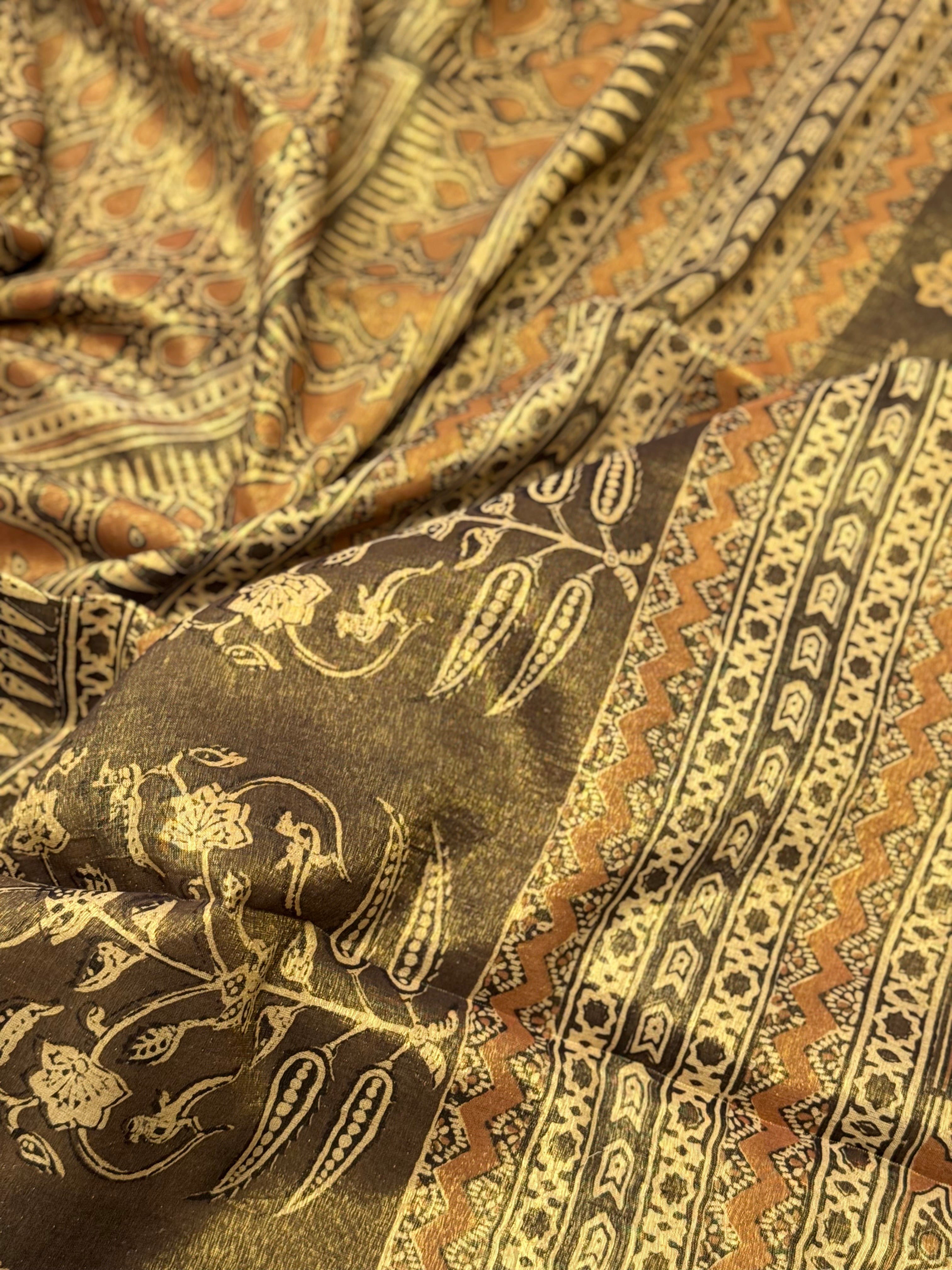 EYARKAI - NATURAL DYE KODALIKARUPPUR BLOCK PRINTS ON TISSUE ZARI GROUNDED COTTON SAREE