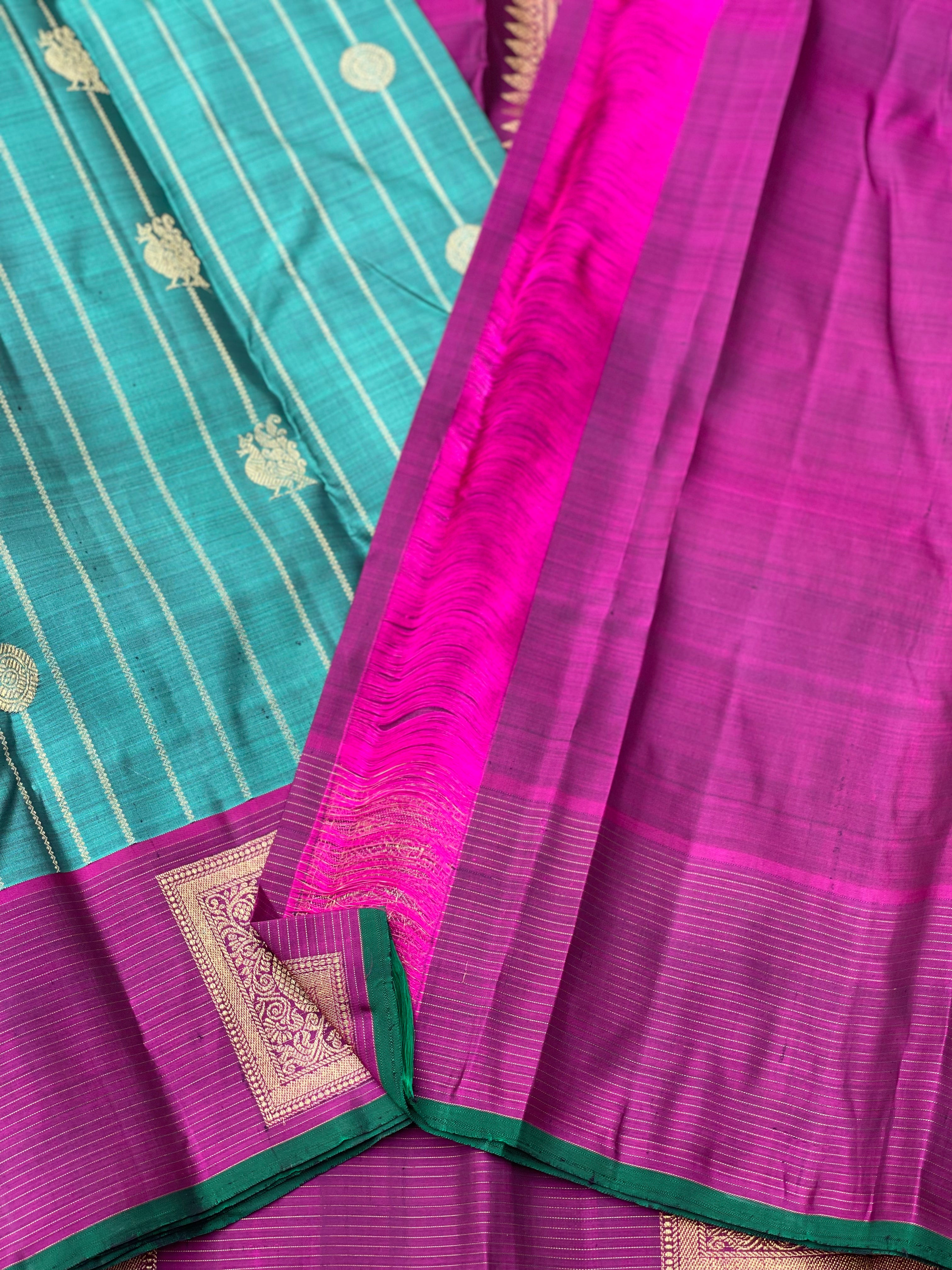 A stunner Emerald Green Vintage Kanchivaram silk saree