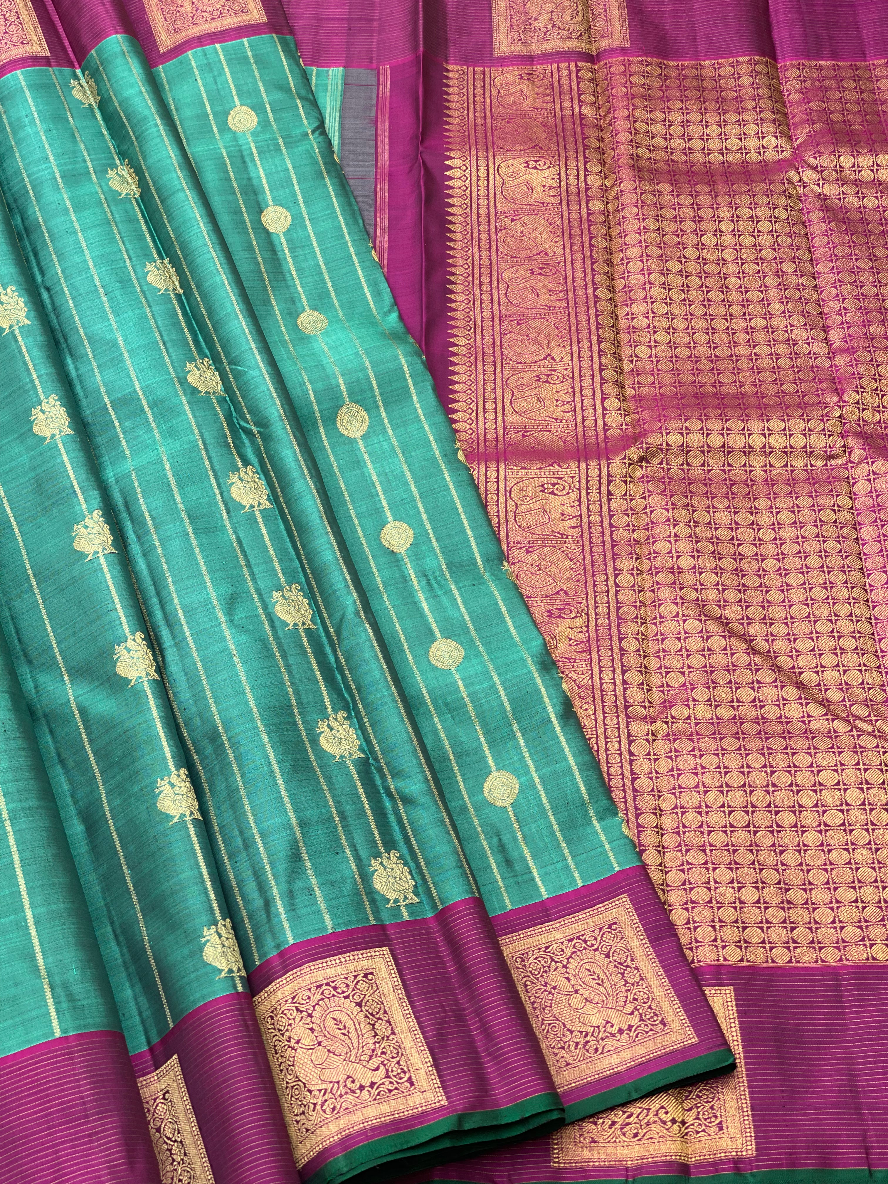 A stunner Emerald Green Vintage Kanchivaram silk saree