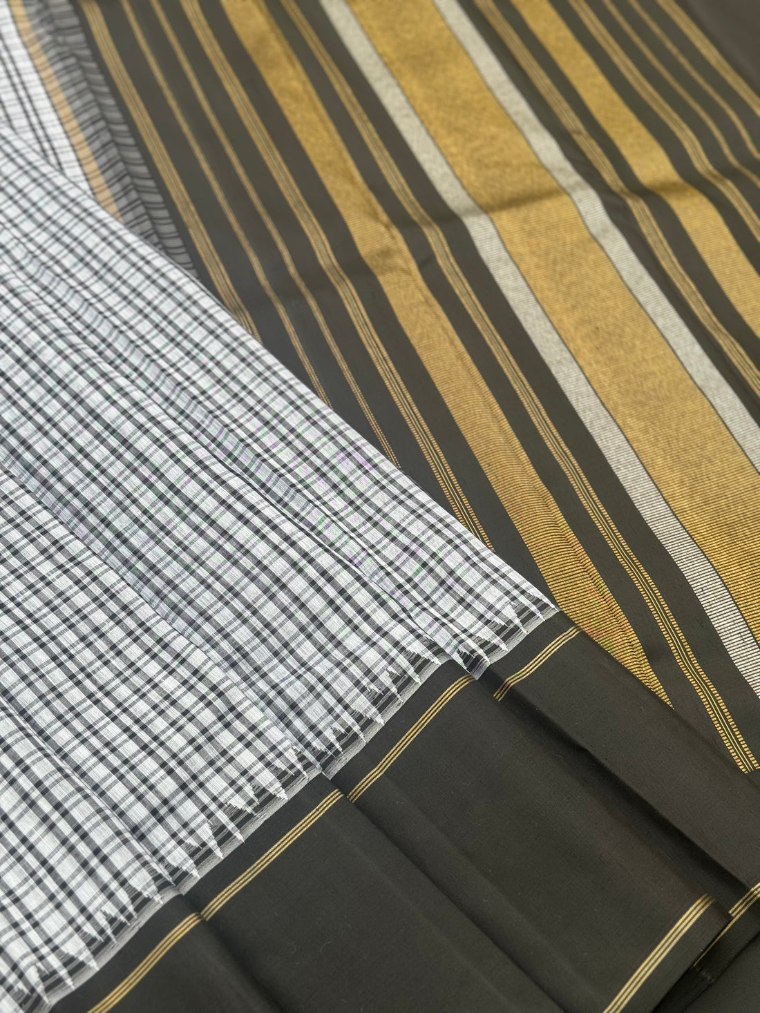 Linen by Mulberry silk Korvai Kanchivaram silk saree