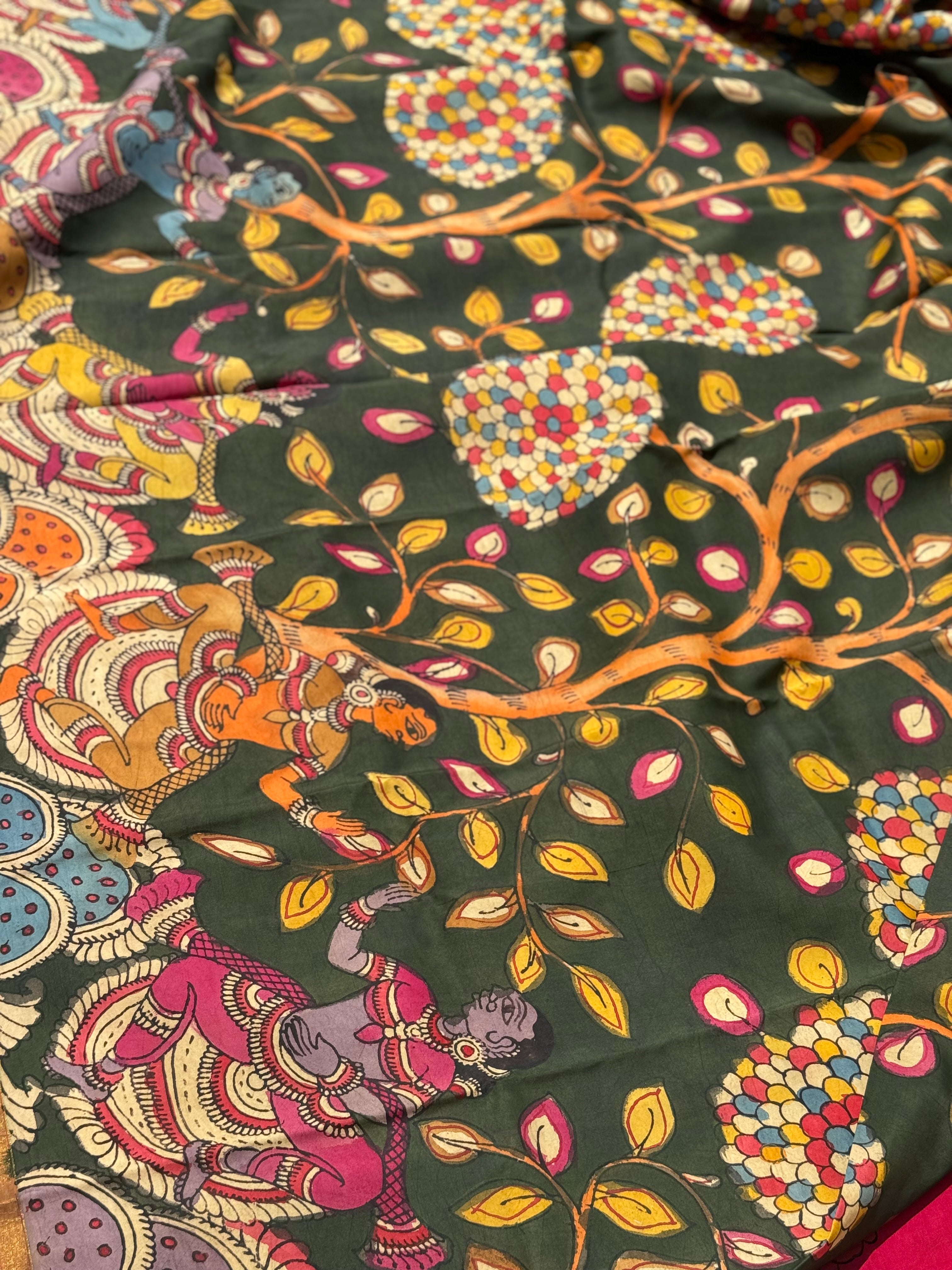Borderless kanchivaram silk with Complete HandDrawn And HandPainted Penkalamkari