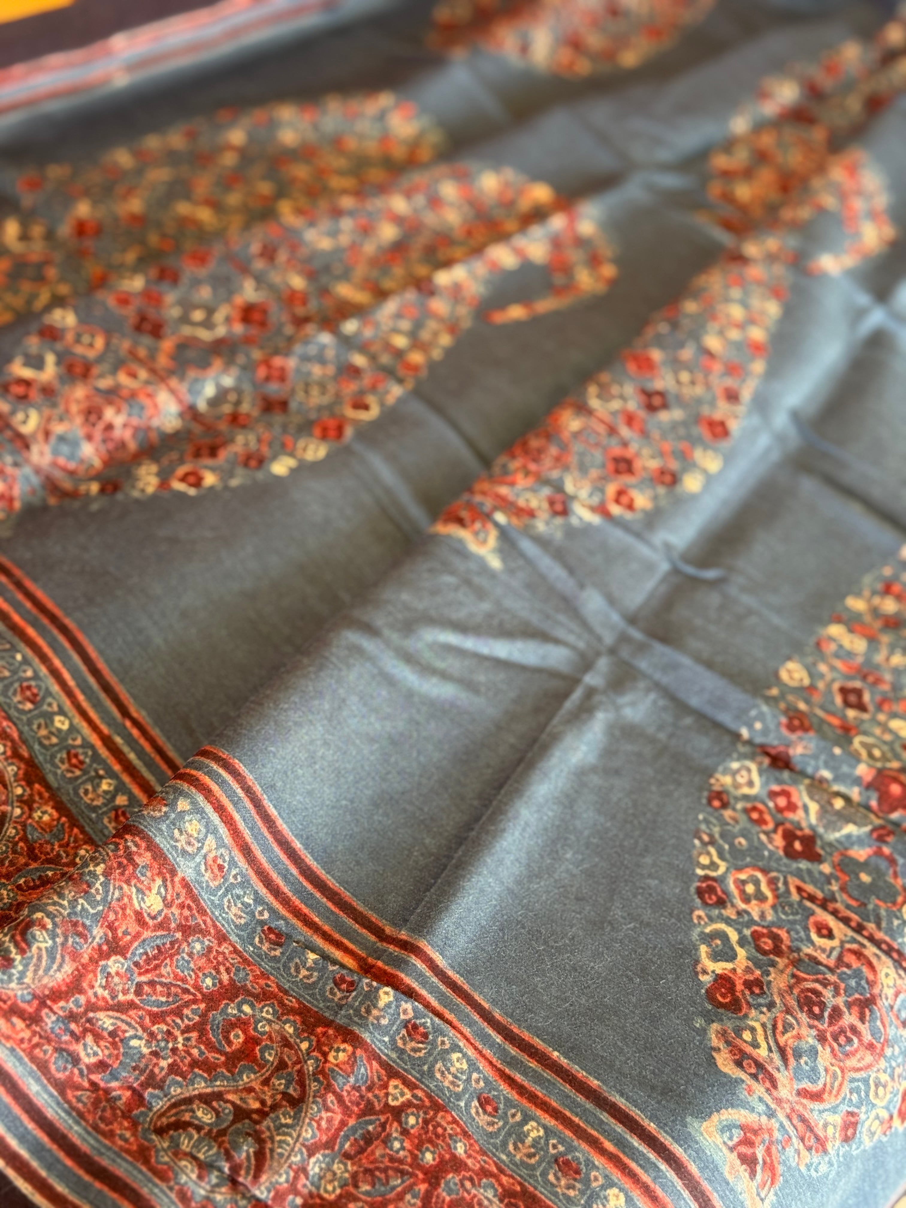 NATURAL DYED / VEGETABLE DYED HANDBLOCK PRINTS AJRAKH SILK DUPPATTA