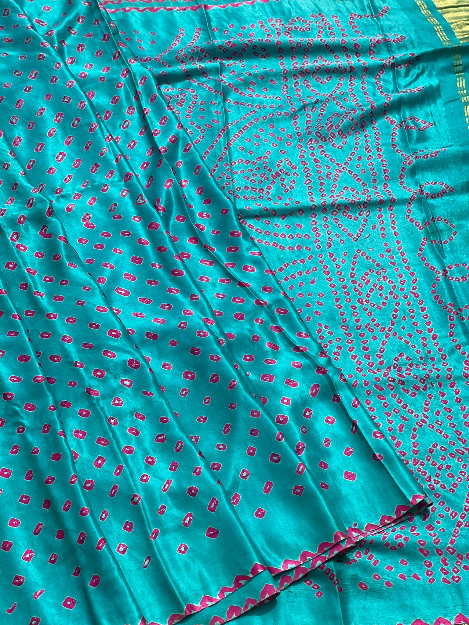 Tie And Dye Hand Knotted Rai Bandhej Gajji Silk Saree