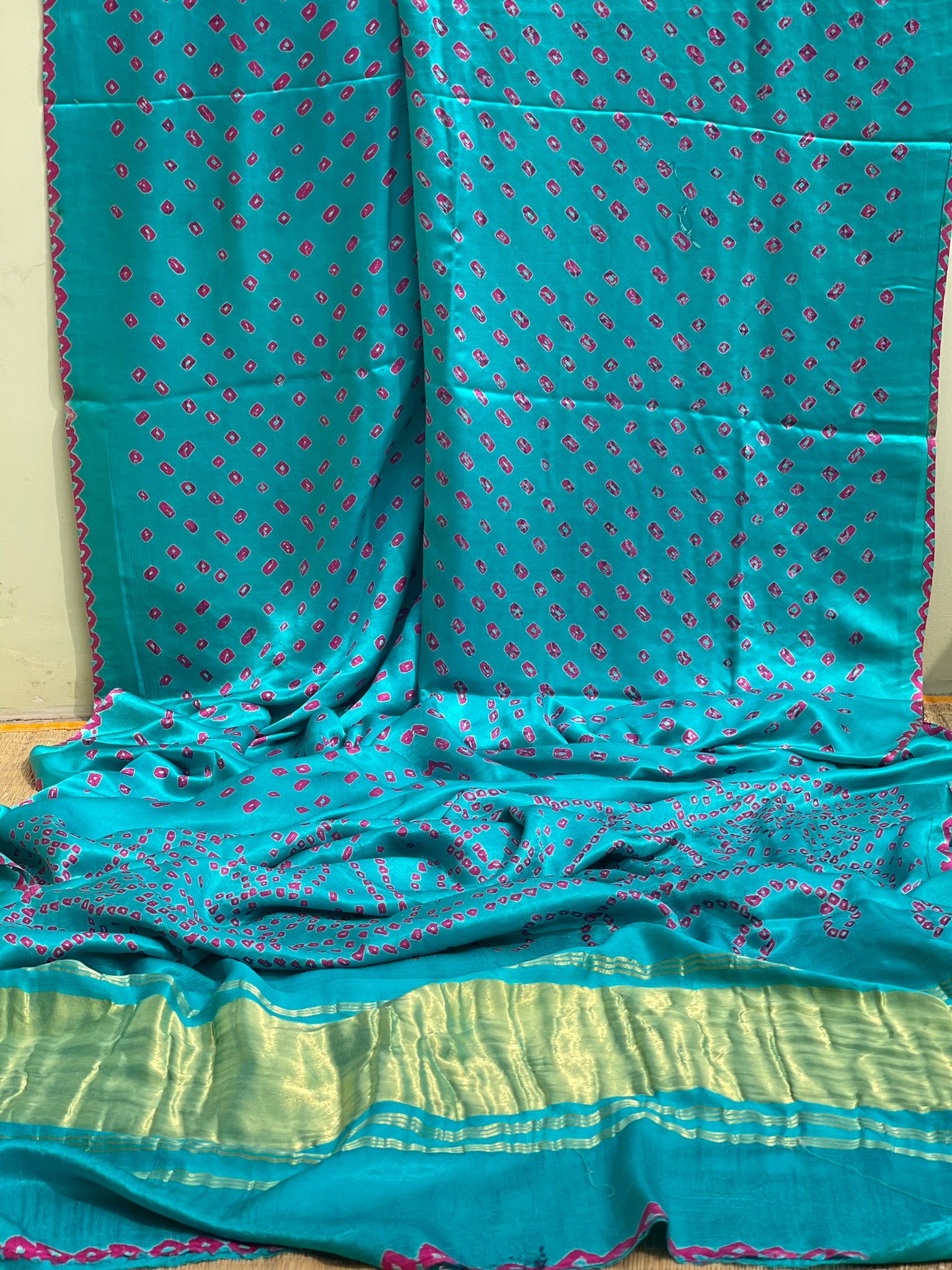 Tie And Dye Hand Knotted Rai Bandhej Gajji Silk Saree