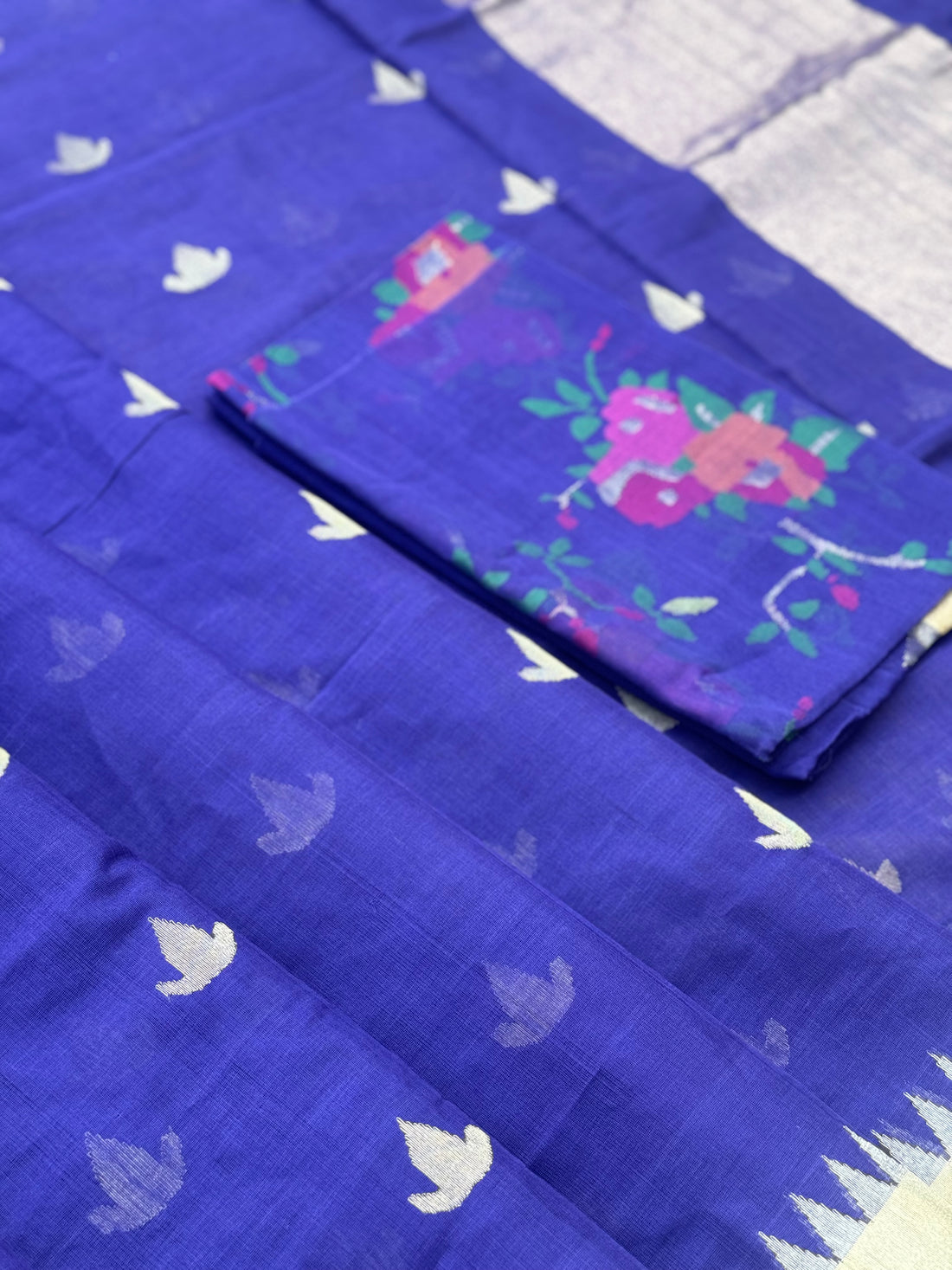 Ponduru Khadhi purple blue saree with all over jaal weave on blouse