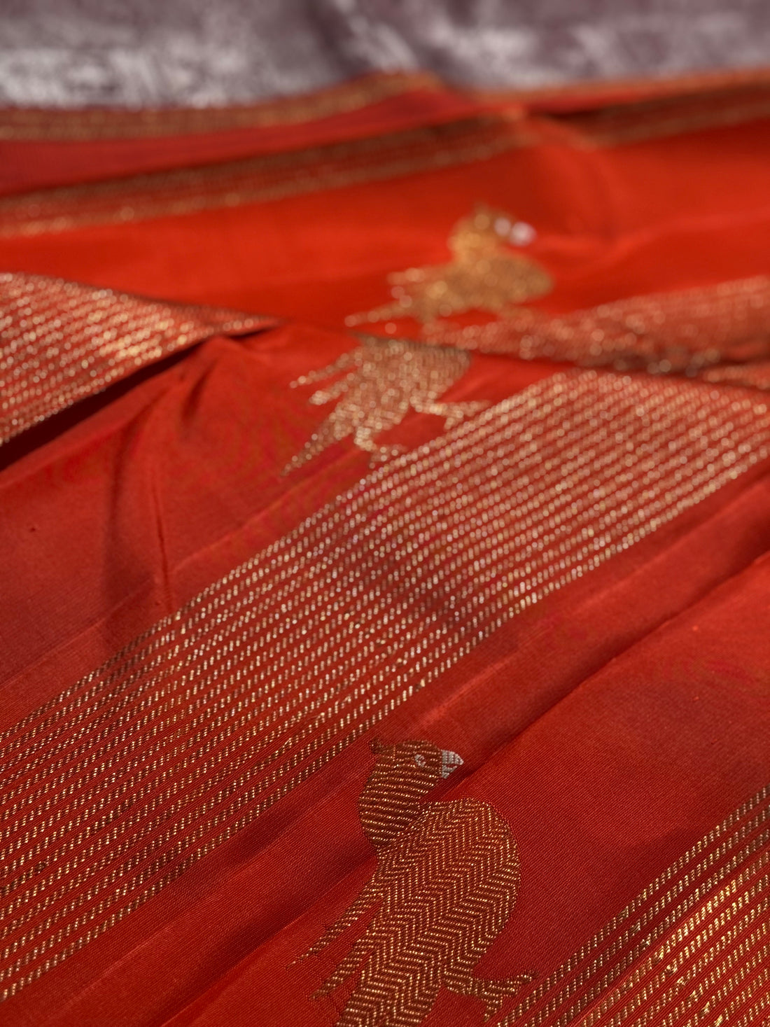A stunner Masterpiece Garudaseva Adai kanchivaram woven silk saree arakku