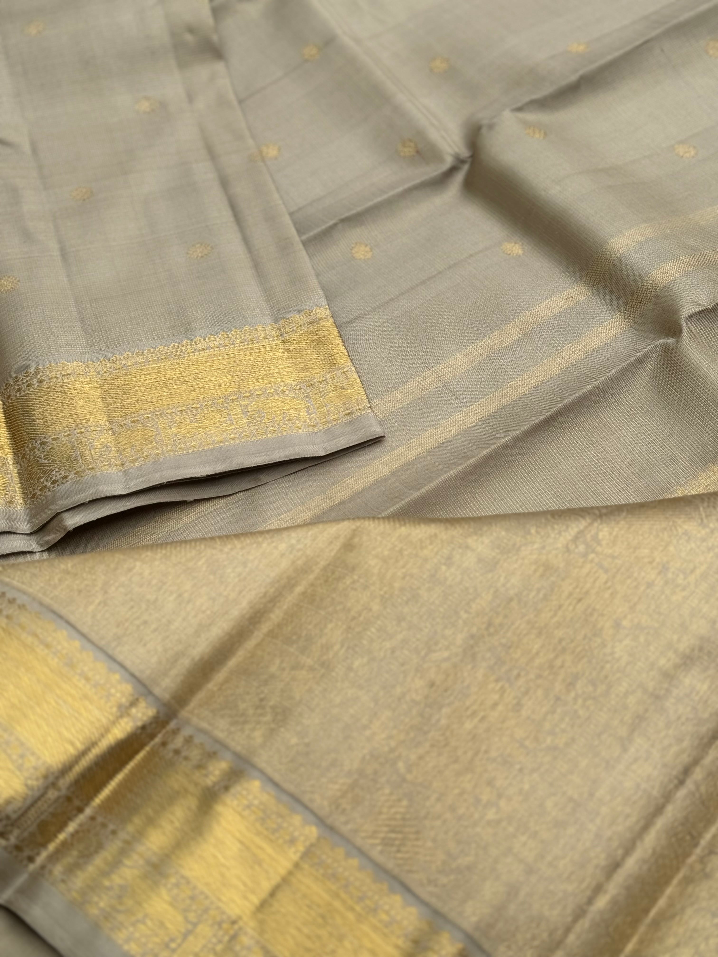 Metallic grey Heirloom Vairaoosi Kanchivaram Silk Saree