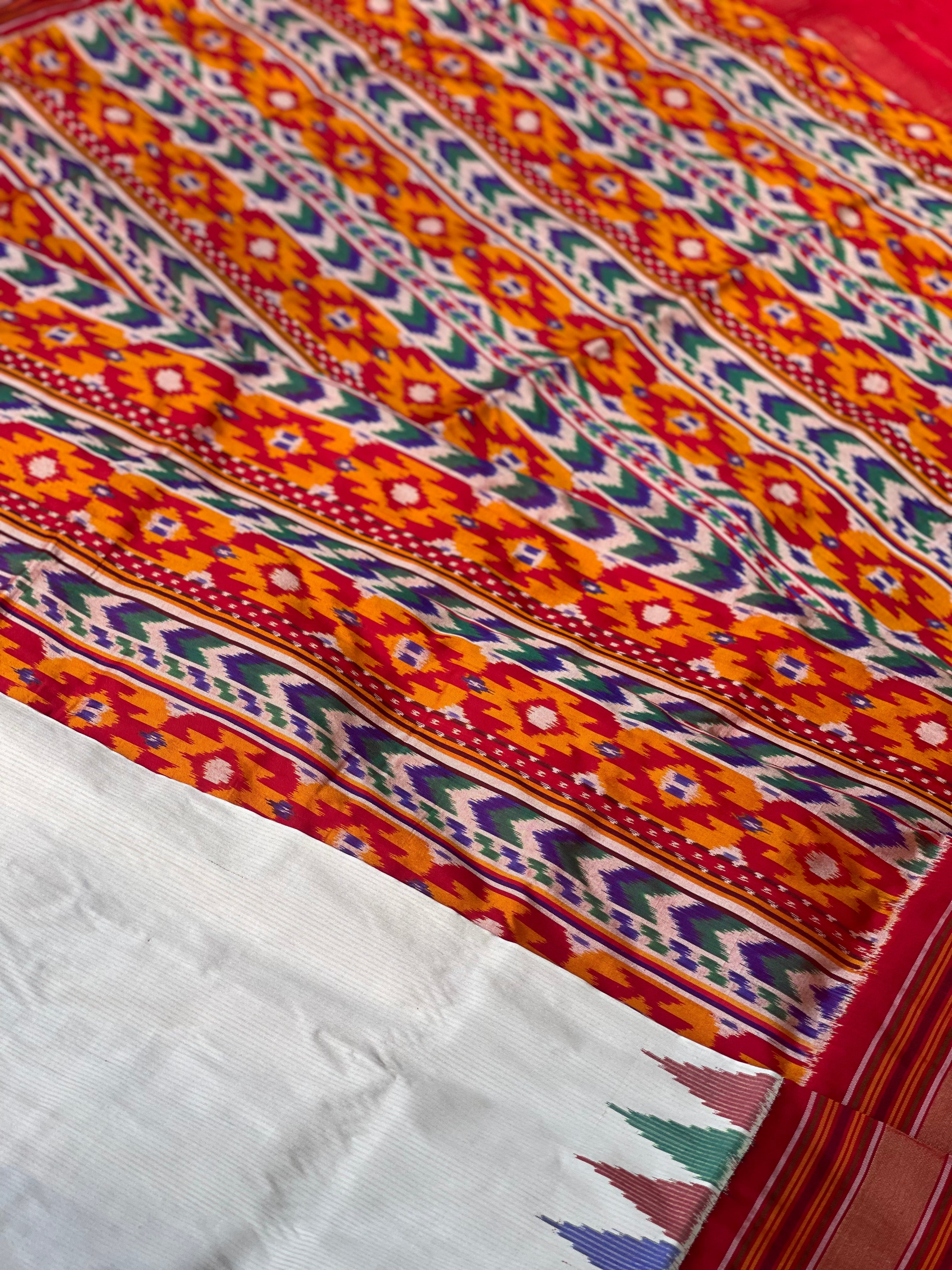 NARUVI A Multicoloured double pallu with Zari pinstripes Ikkat designer Exclusive Masterpiece Saree
