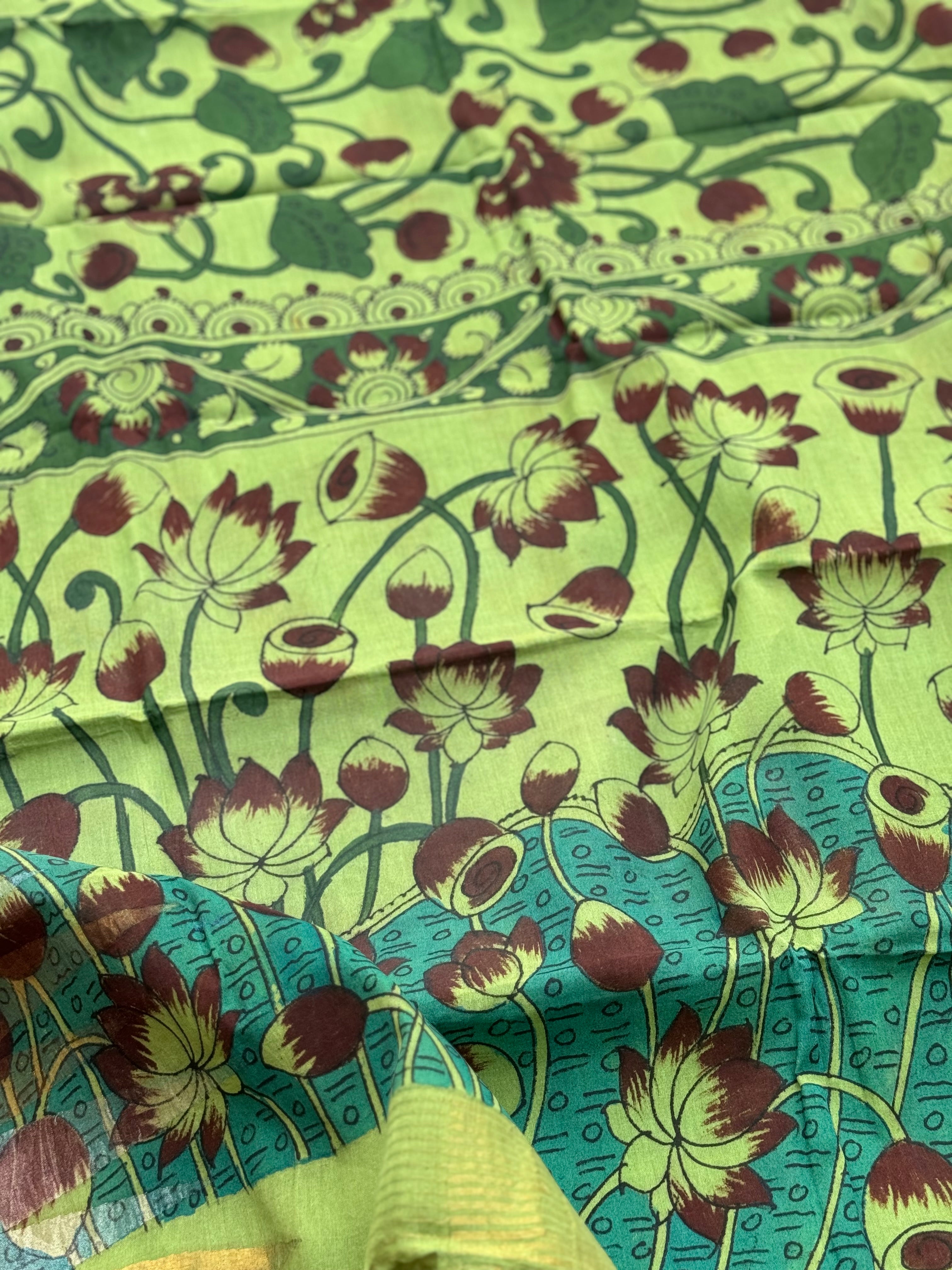 A subtle elegant ponduru handspun Khadhi jamdani temple cotton penkalamkari saree