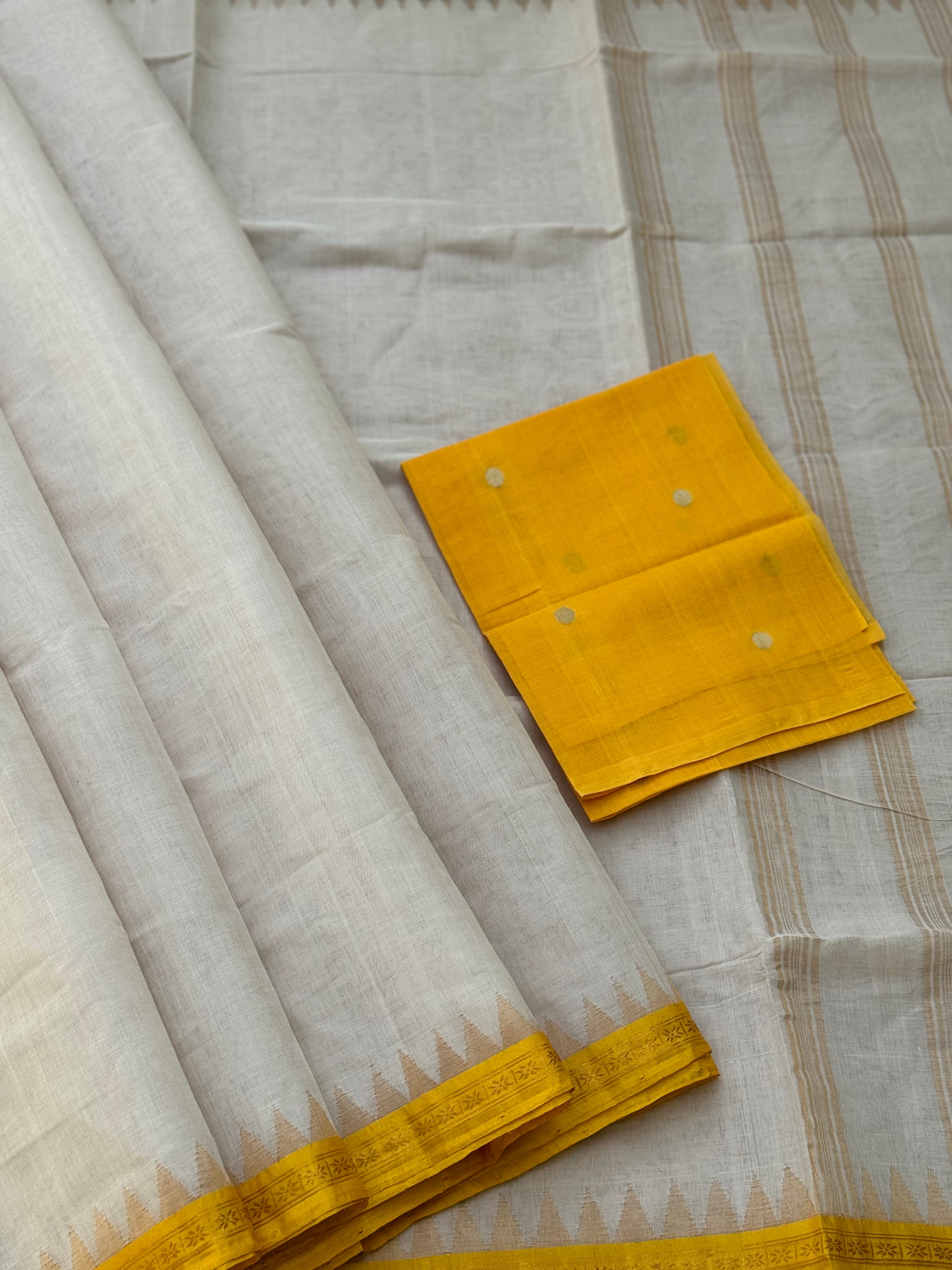 A subtle elegant ponduru Khadhi handspun with dobby silk border
