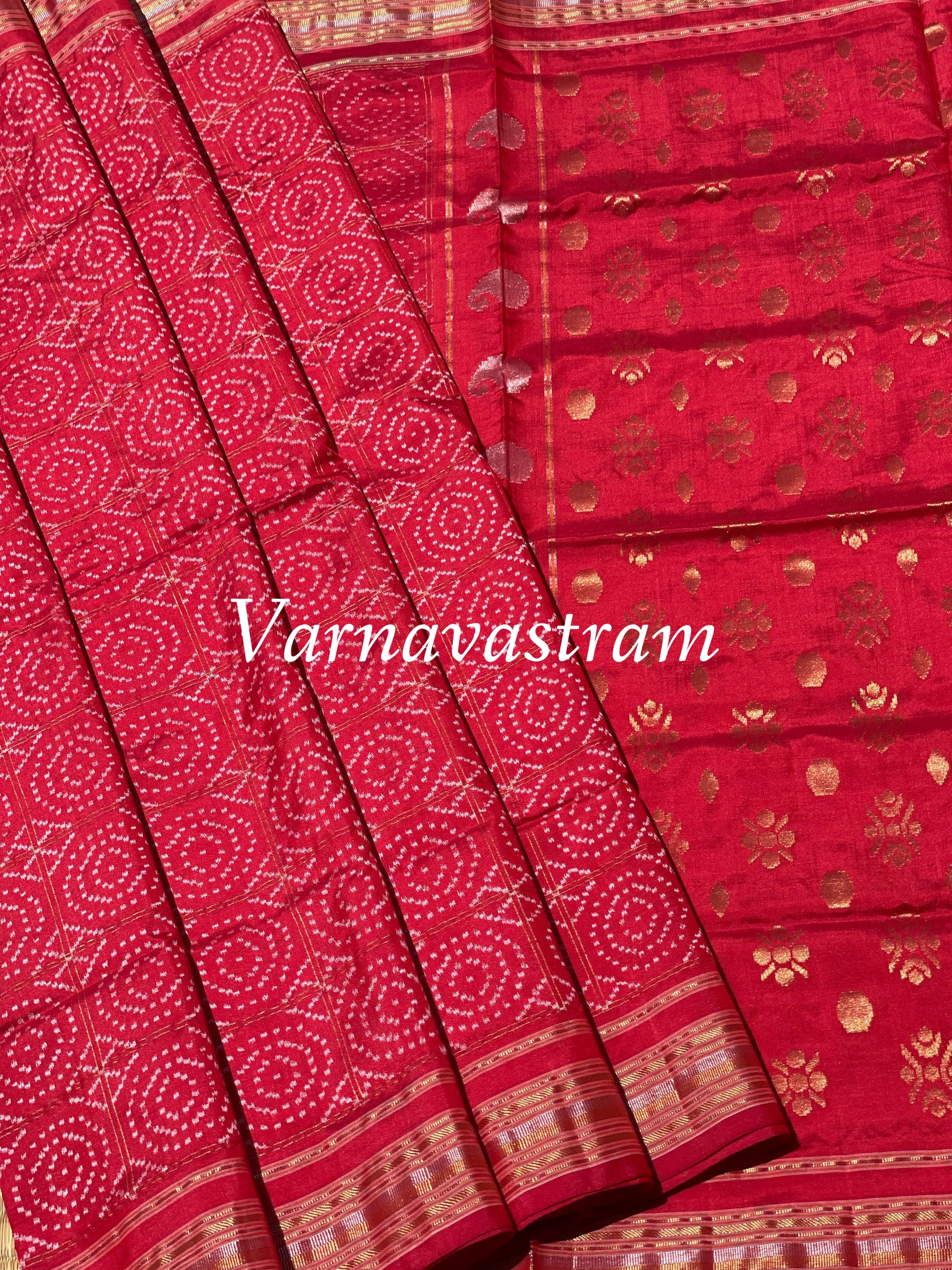 Premium Mulberry Silk Ikkat With Jamdani Pallu Saree