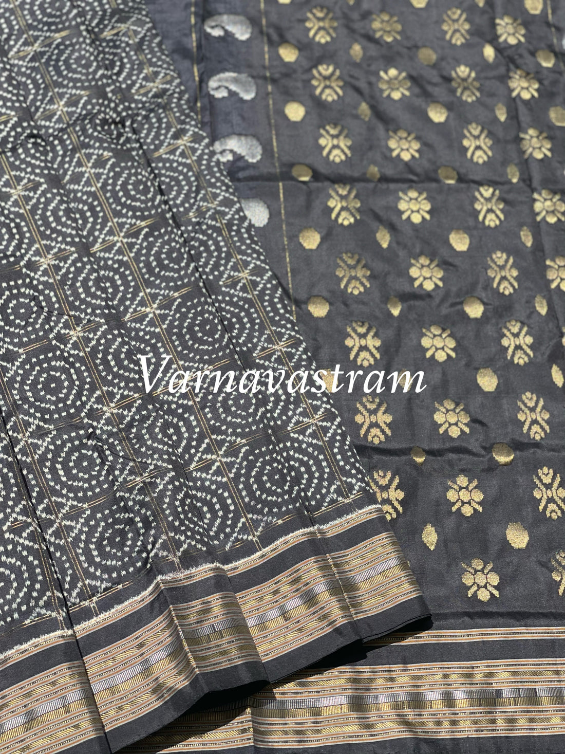 Premium Mulberry Silk Ikkat With Jamdani Pallu Saree