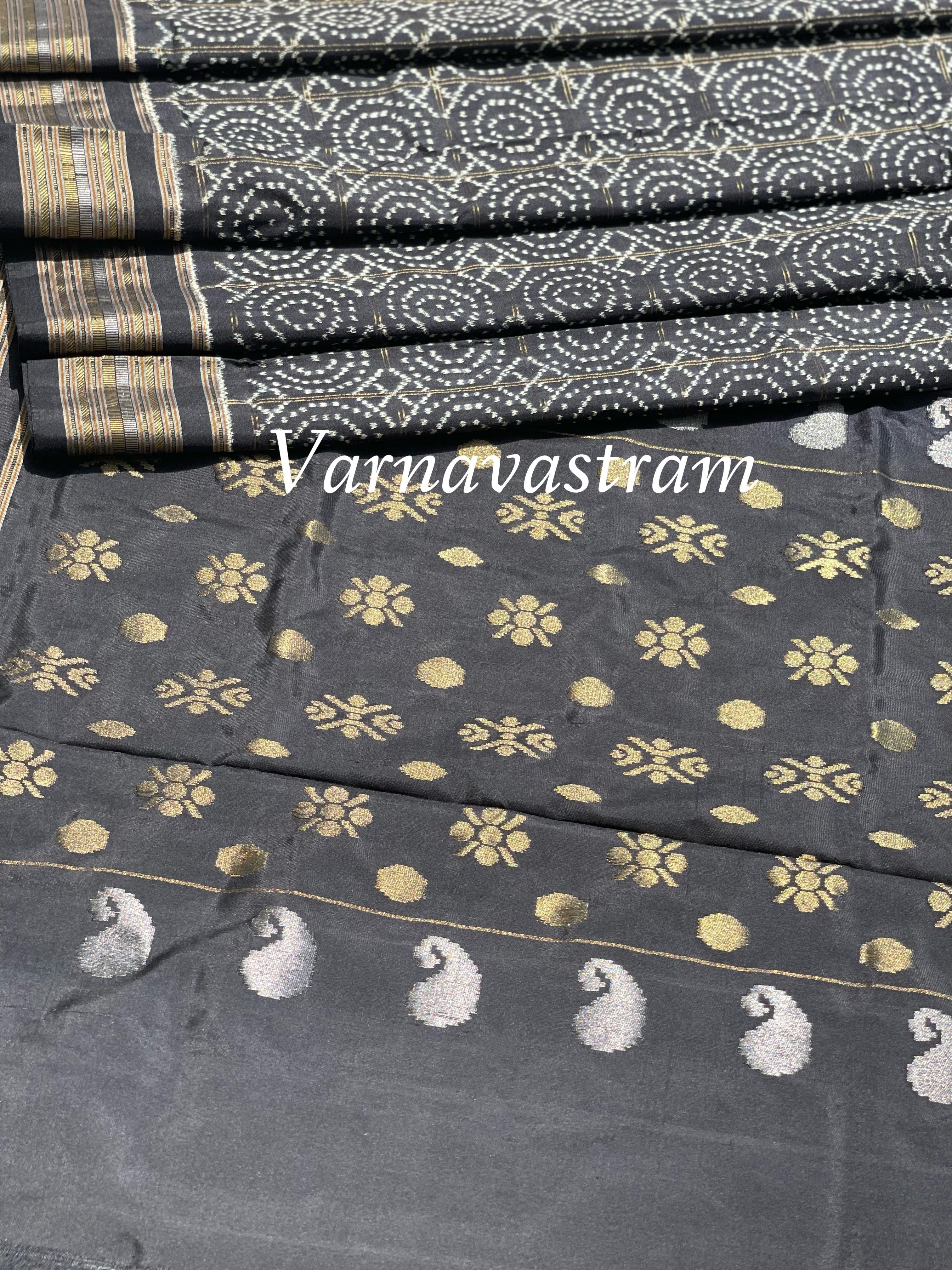 Premium Mulberry Silk Ikkat With Jamdani Pallu Saree