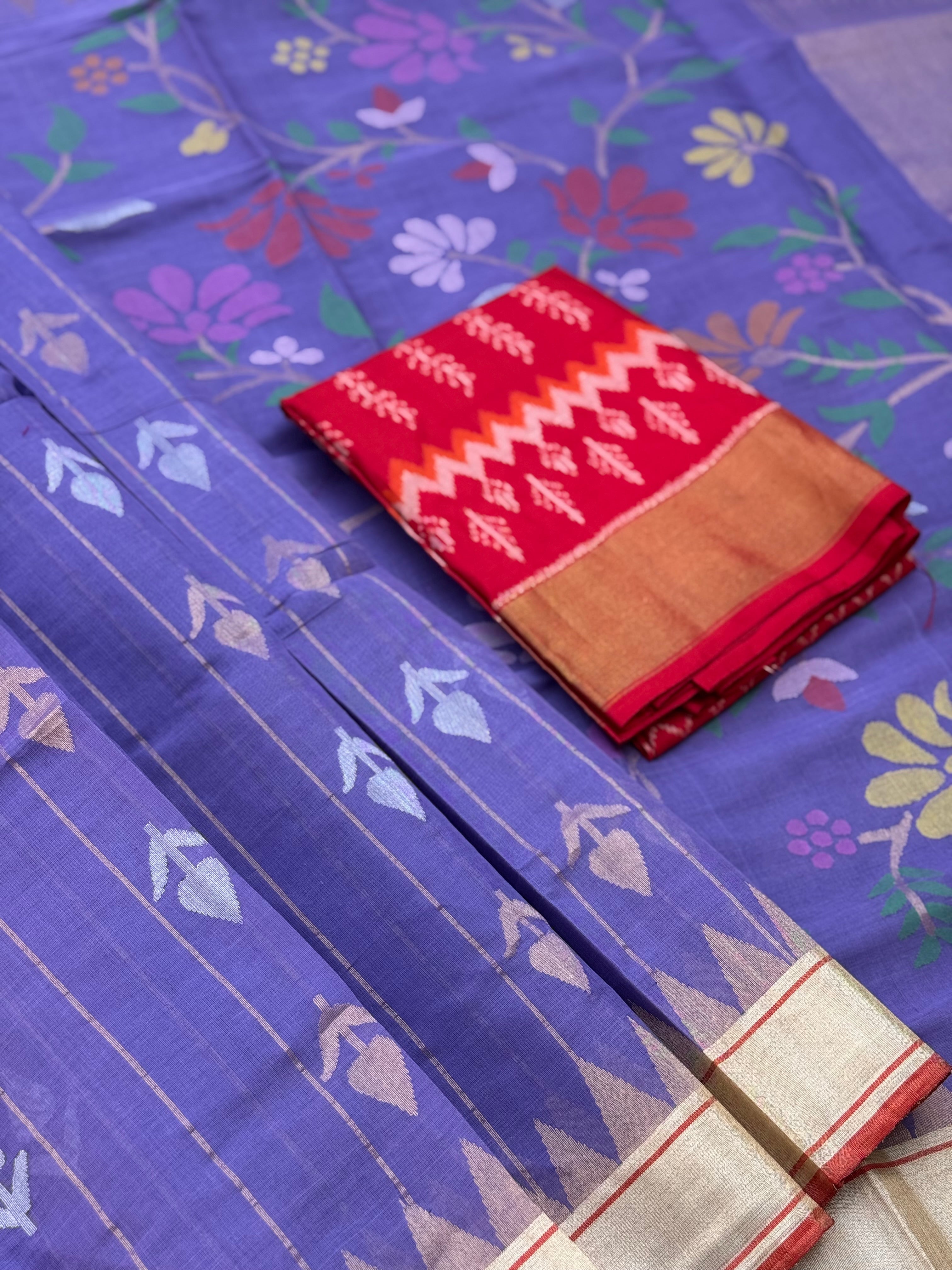Lavender Handspun and handwoven ponduru Khadhi cotton saree with Jamdani stripes and floral buttas