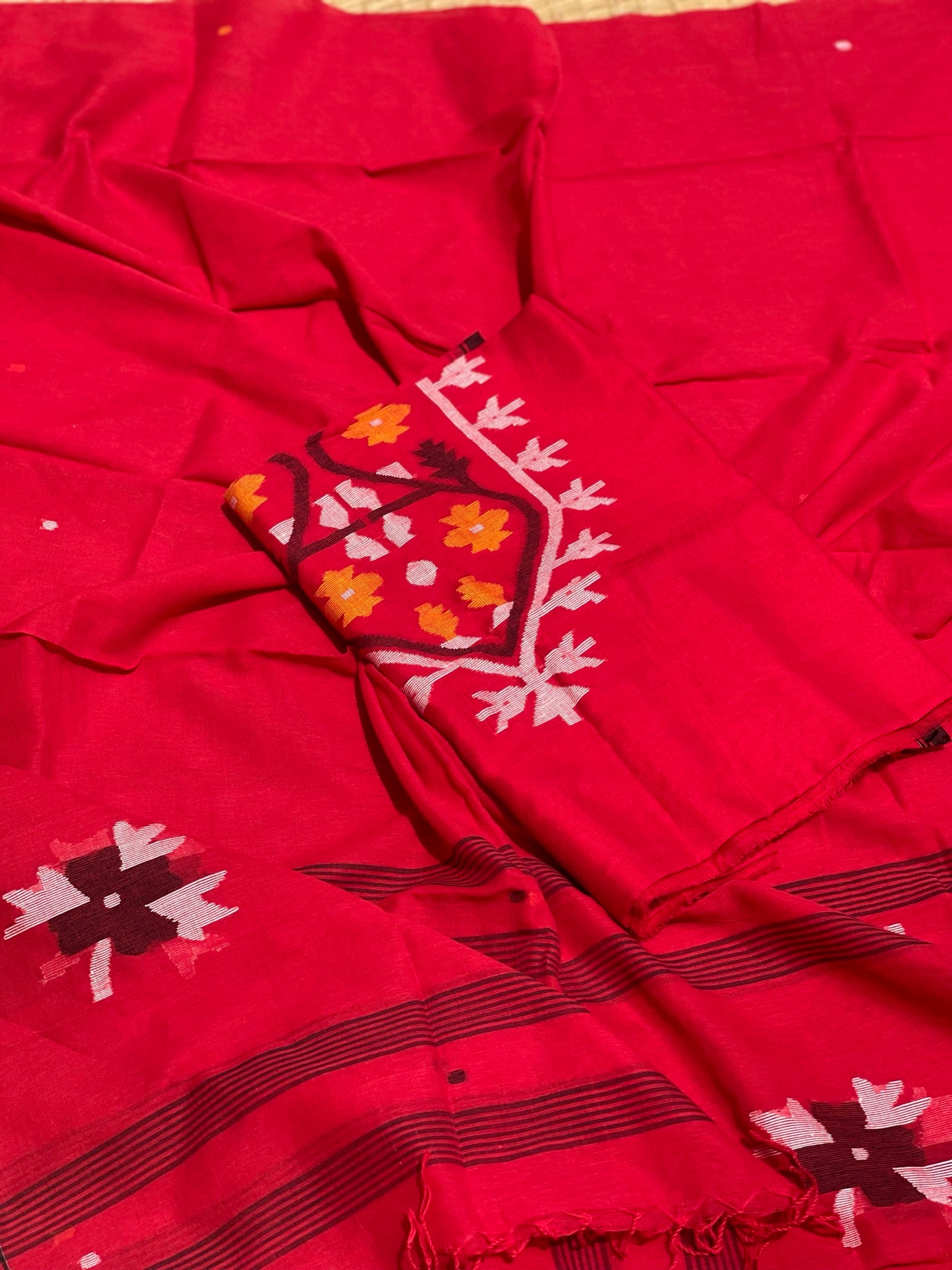 Handwoven Soft Cotton Jamdhani Top And Dupatta Unstitched