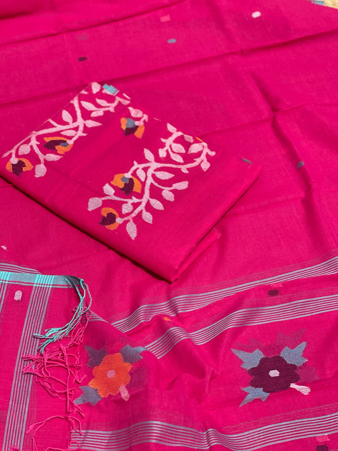 Handwoven Soft Cotton Jamdhani Top And Dupatta Unstitched