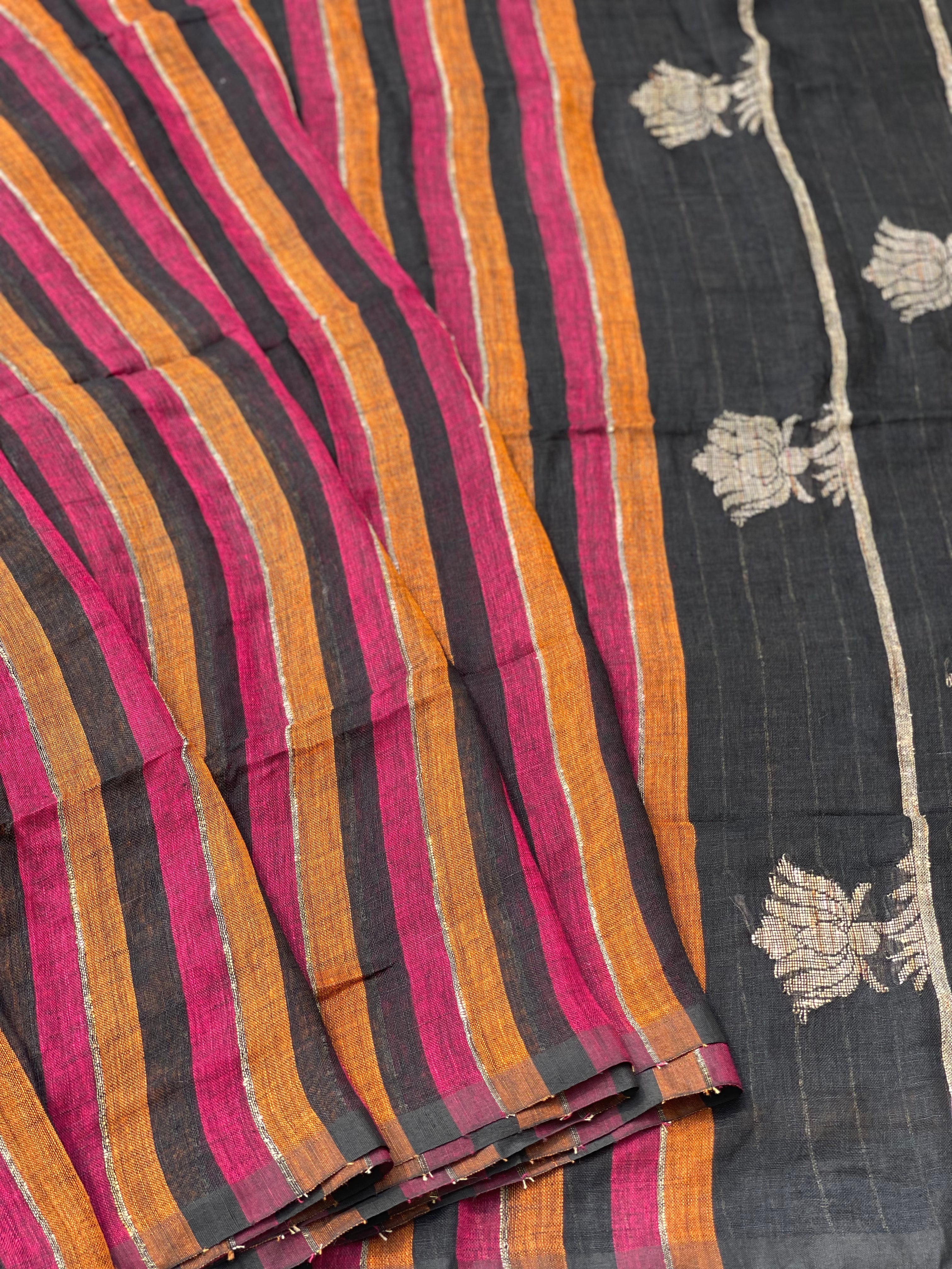 Organic Linen by Linen Jamdani Saree