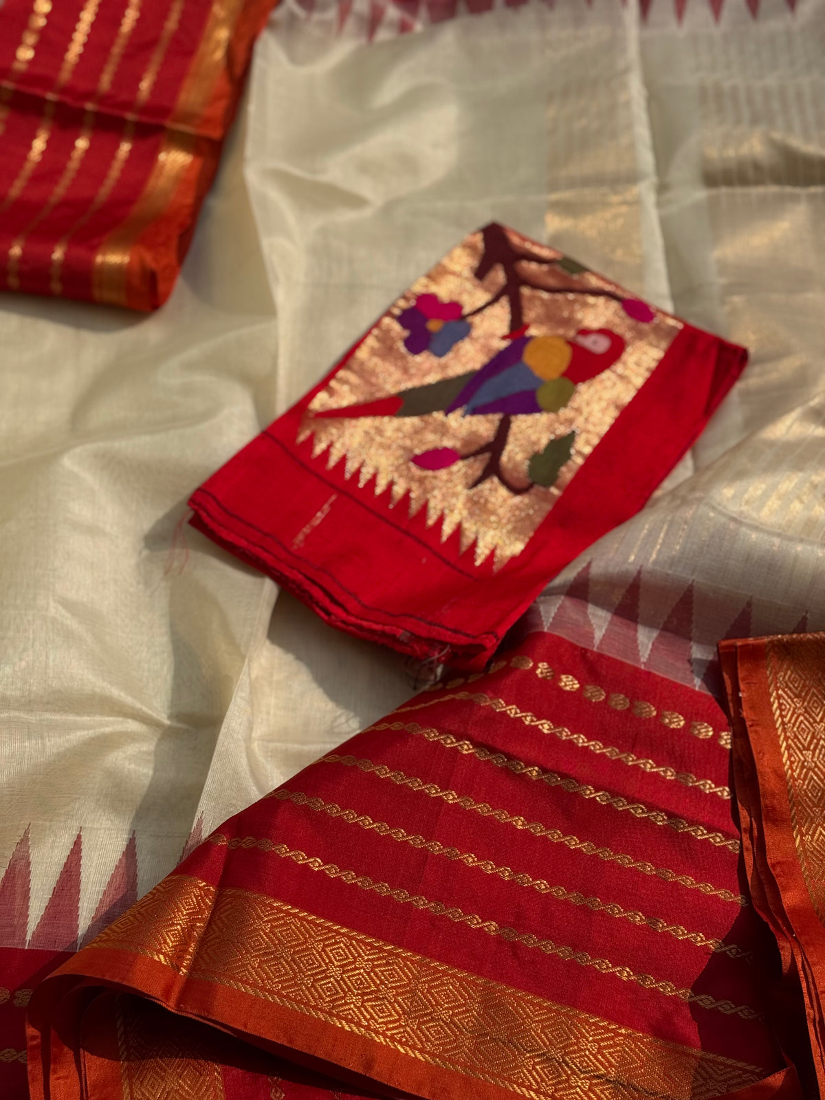 Handspun and handwoven ponduru Khadhi by silk saree