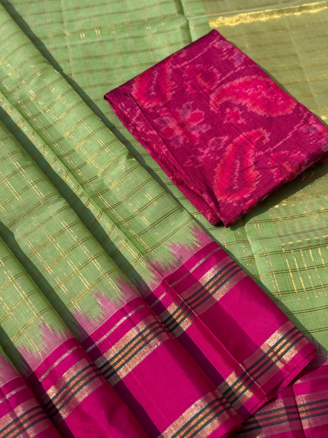 Handspun and handwoven ponduru Khadhi cotton saree with zari checks