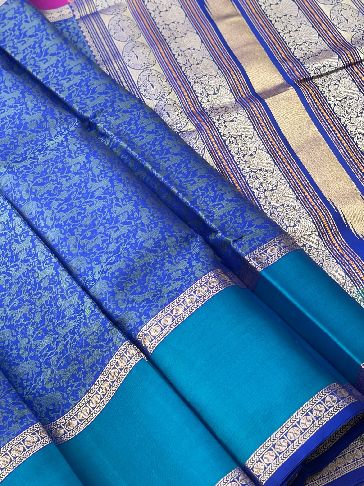 Threadwork Kanchivaram Silk Saree With Vanasingaram Ganga Jamuna Border