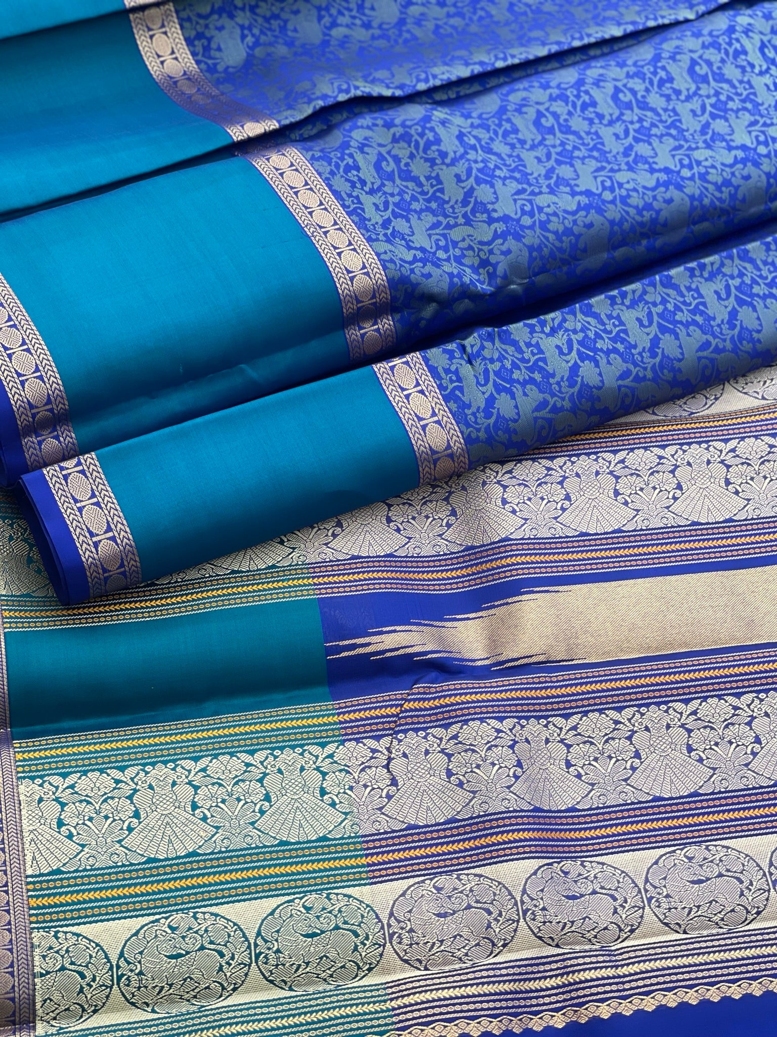 Threadwork Kanchivaram Silk Saree With Vanasingaram Ganga Jamuna Border