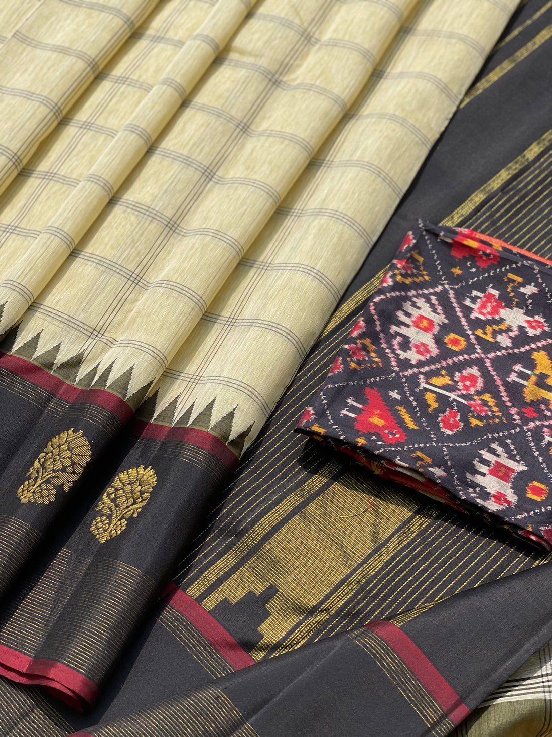 Linen by Mulberry Silk korvai Kanchivaram Silk Saree