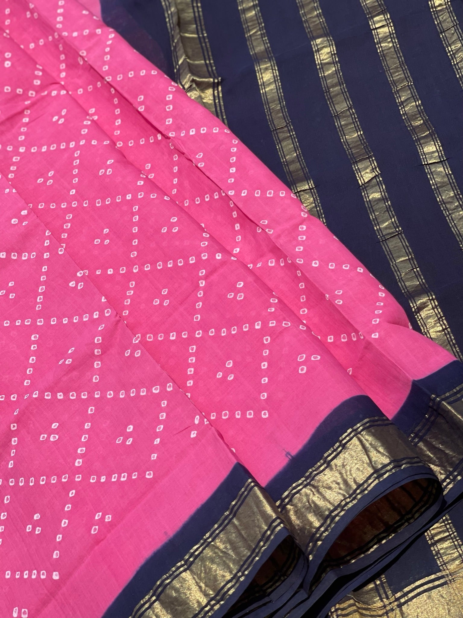 Handloom Woven And Handkotted And Tie Dyed Madurai Kaikattu Sungudi Cotton