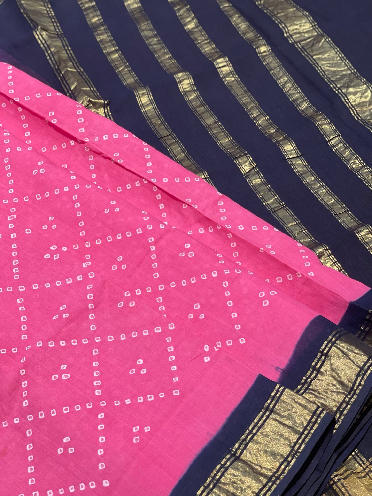 Handloom Woven And Handkotted And Tie Dyed Madurai Kaikattu Sungudi Cotton