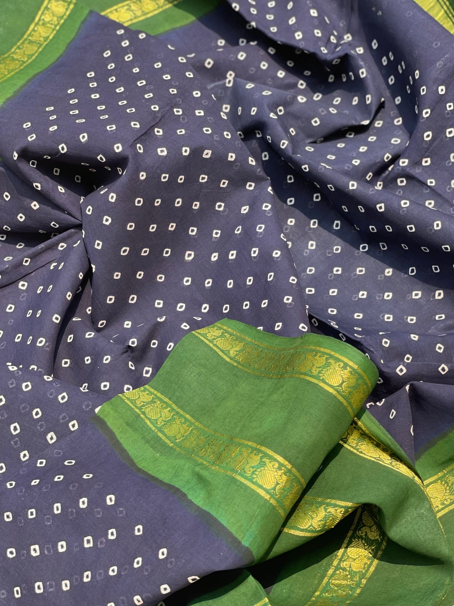 Handloom And Handkotted And Tie Dyed Madurai Kaikattu Sungudi Cotton