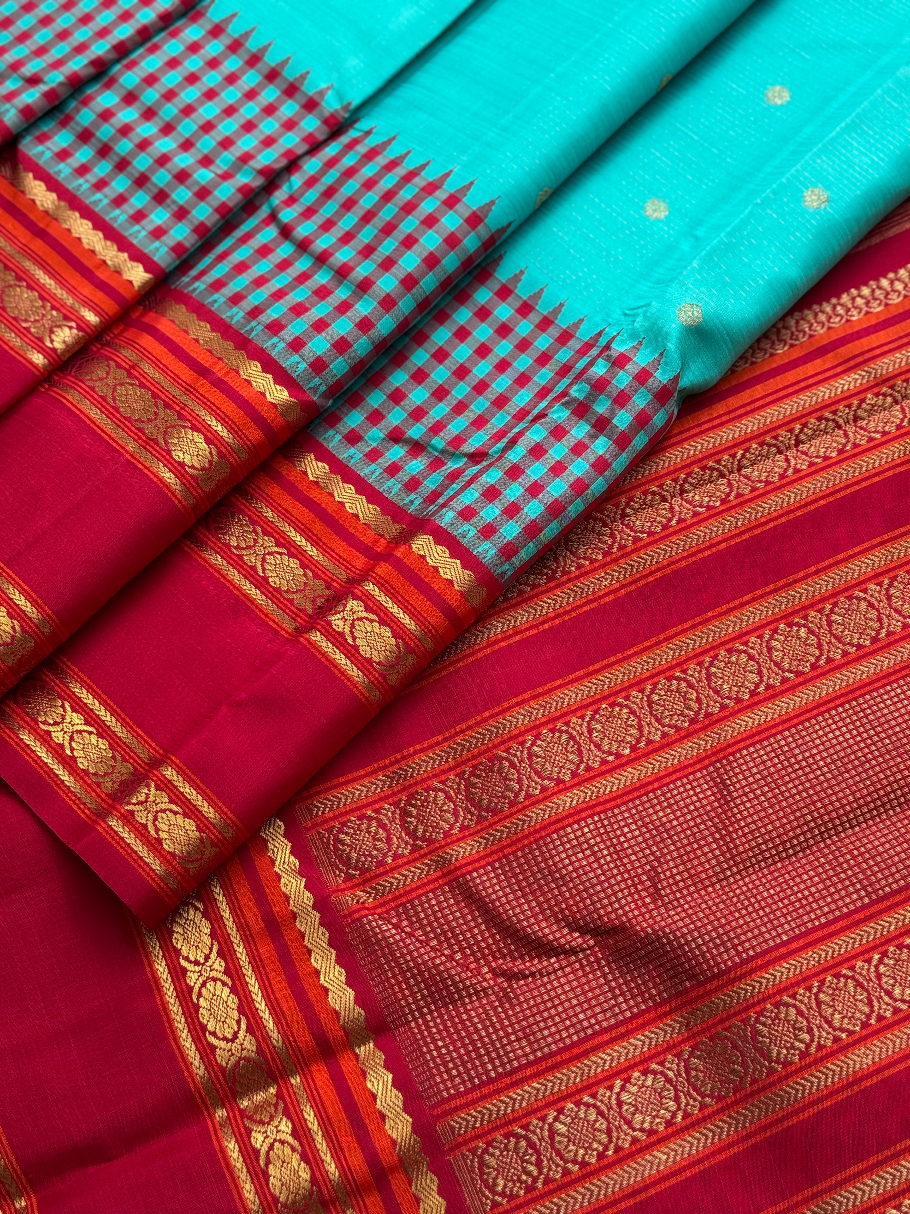 PARAMPARA Kanchivaram silk saree in seafoam blue with arakku shade