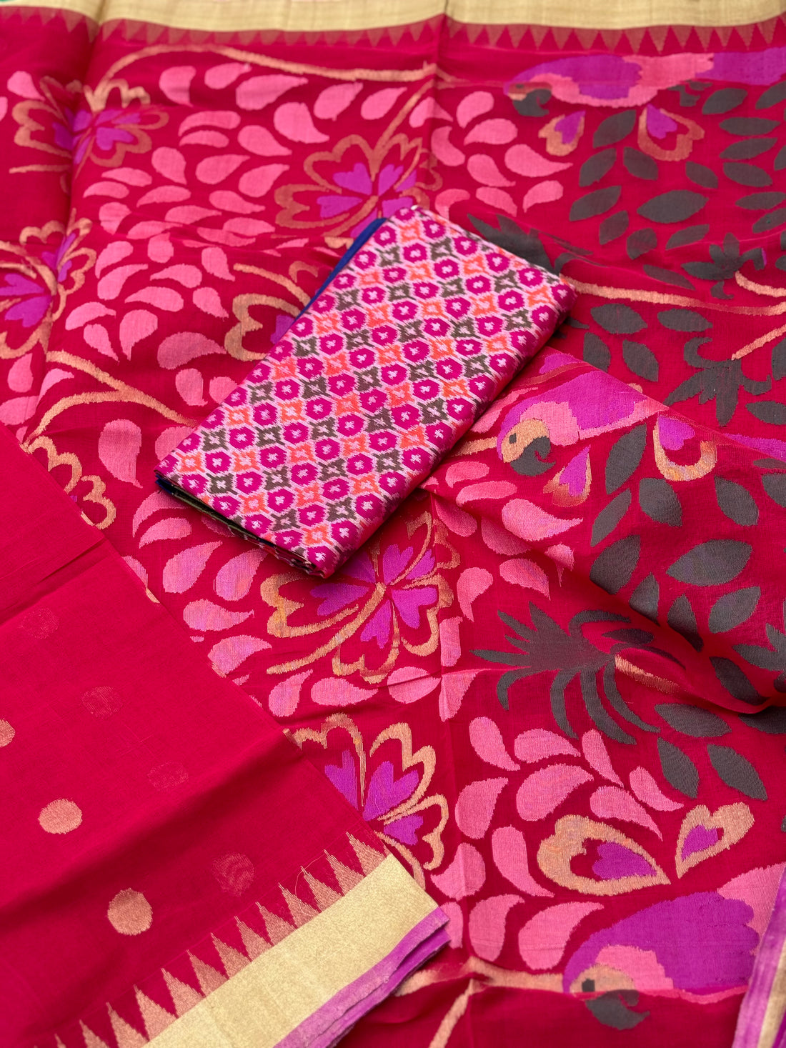 A gorgeous handspun ponduru Khadhi jamdani cotton saree in red