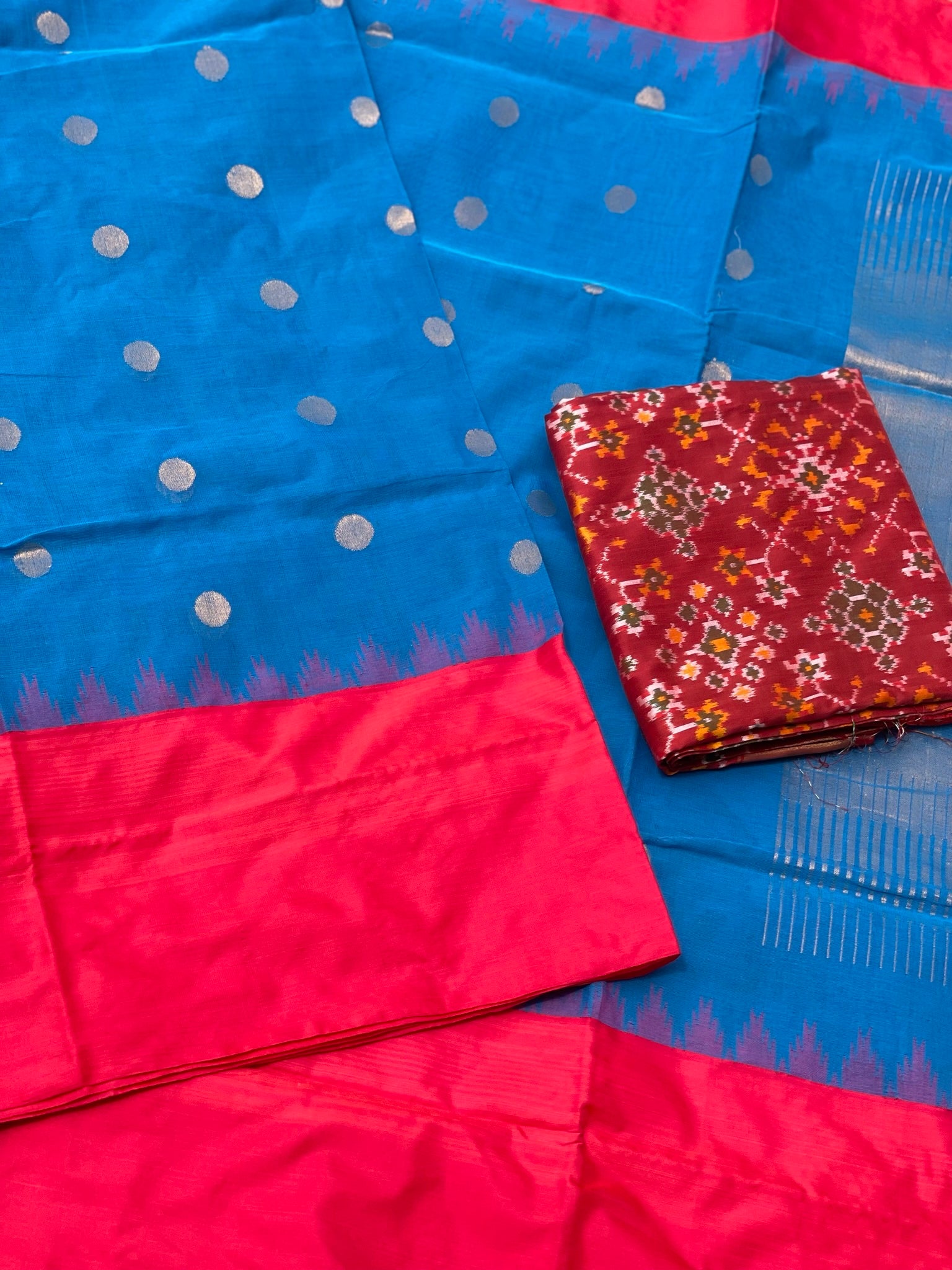Ponduru Handspun Khadi All Over Coin Zari Butties Jamdani Weave Saree