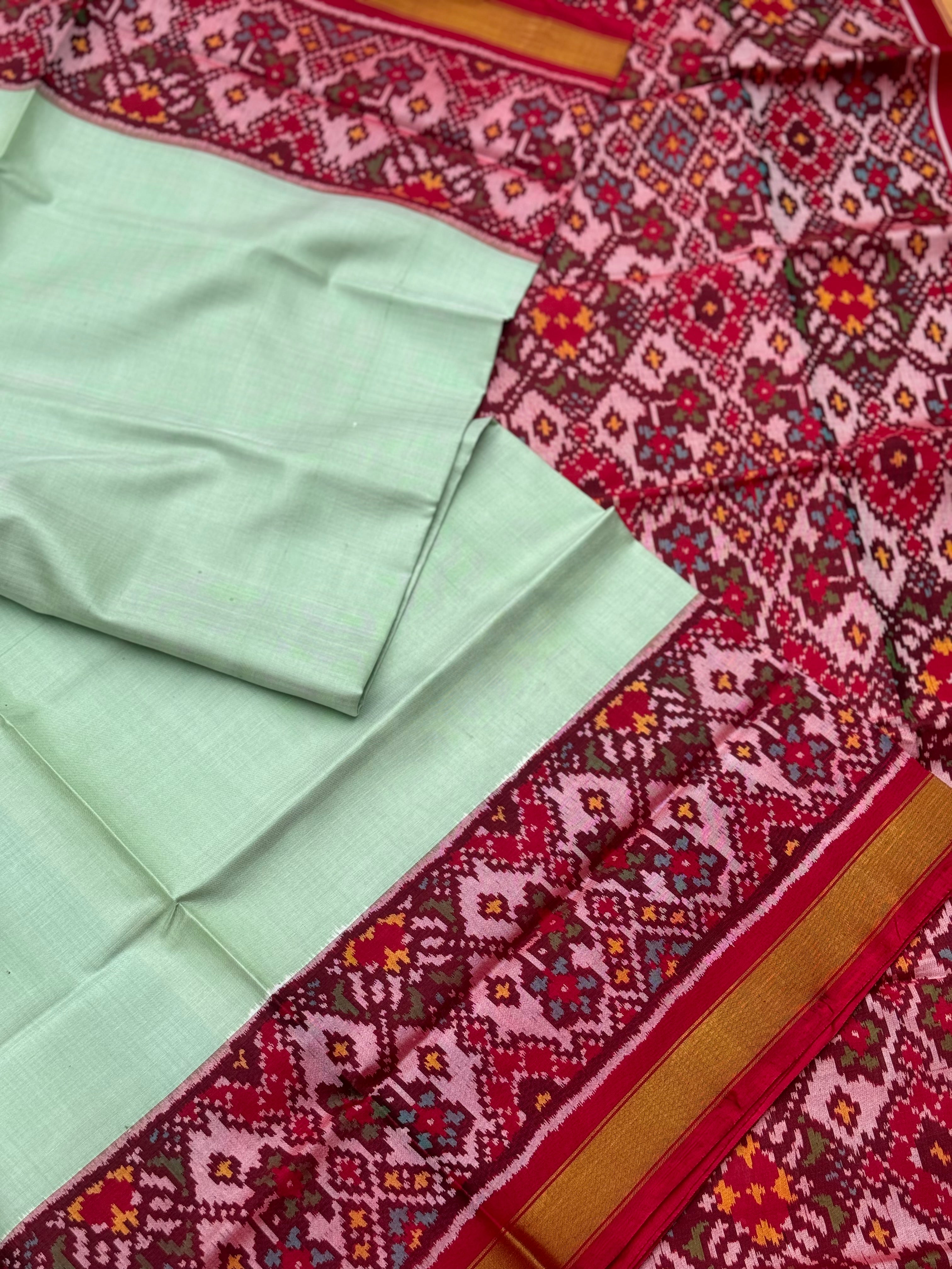 Cardamom green /Elaichi green Patola single ikkat silk saree