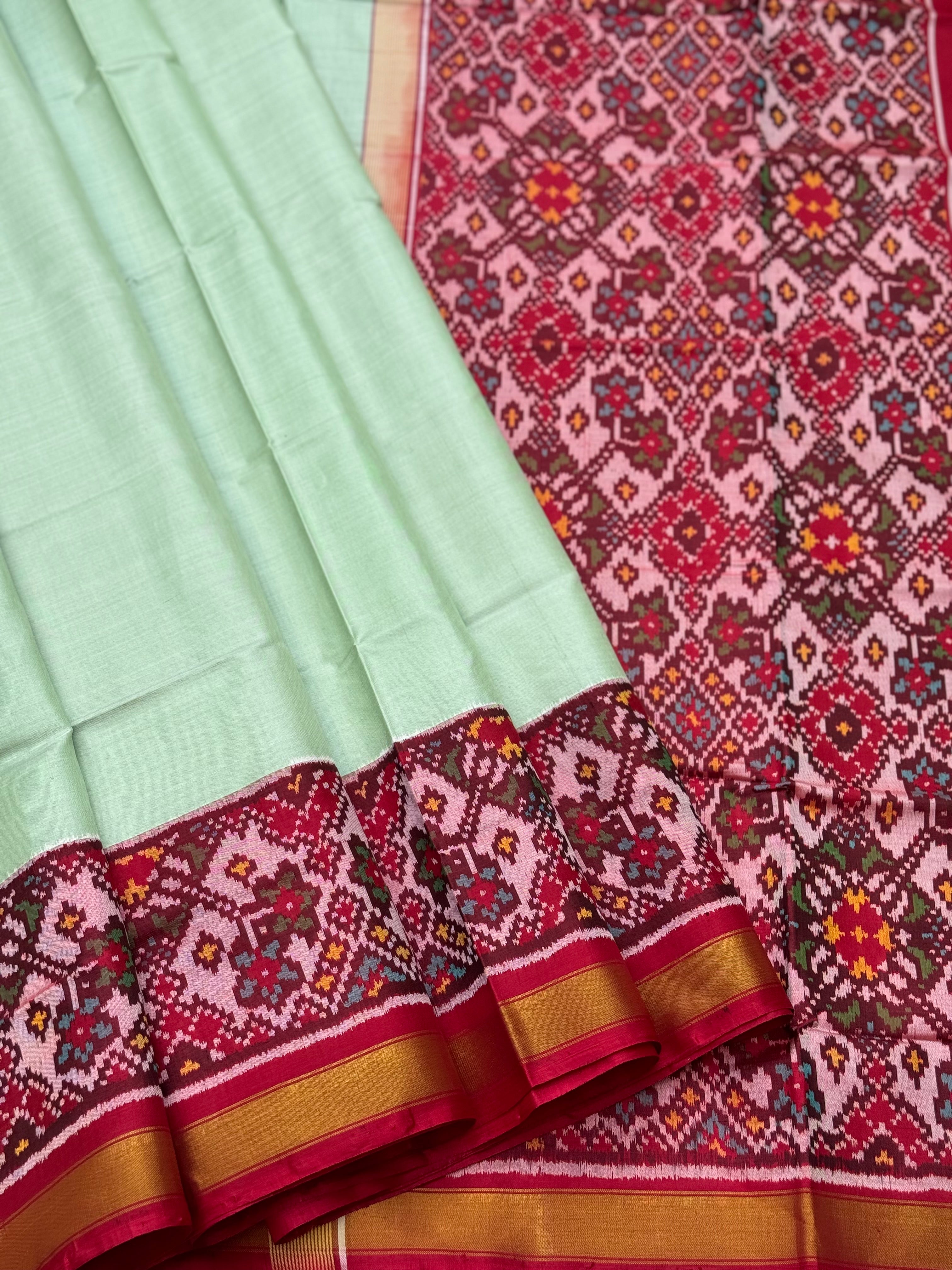 Cardamom green /Elaichi green Patola single ikkat silk saree