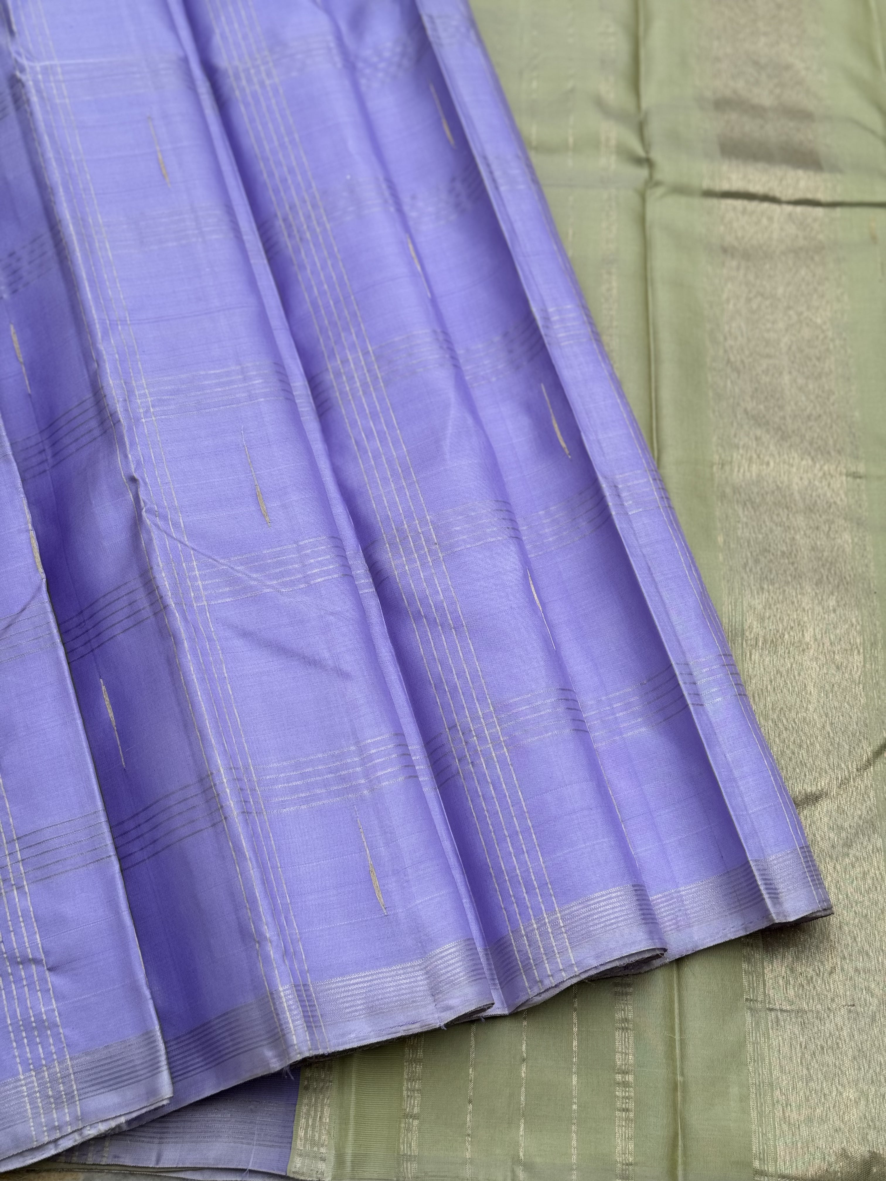 Handwoven Pure Arani Korvai Silk With unique lavender with pastel green or elaichi green zari checks