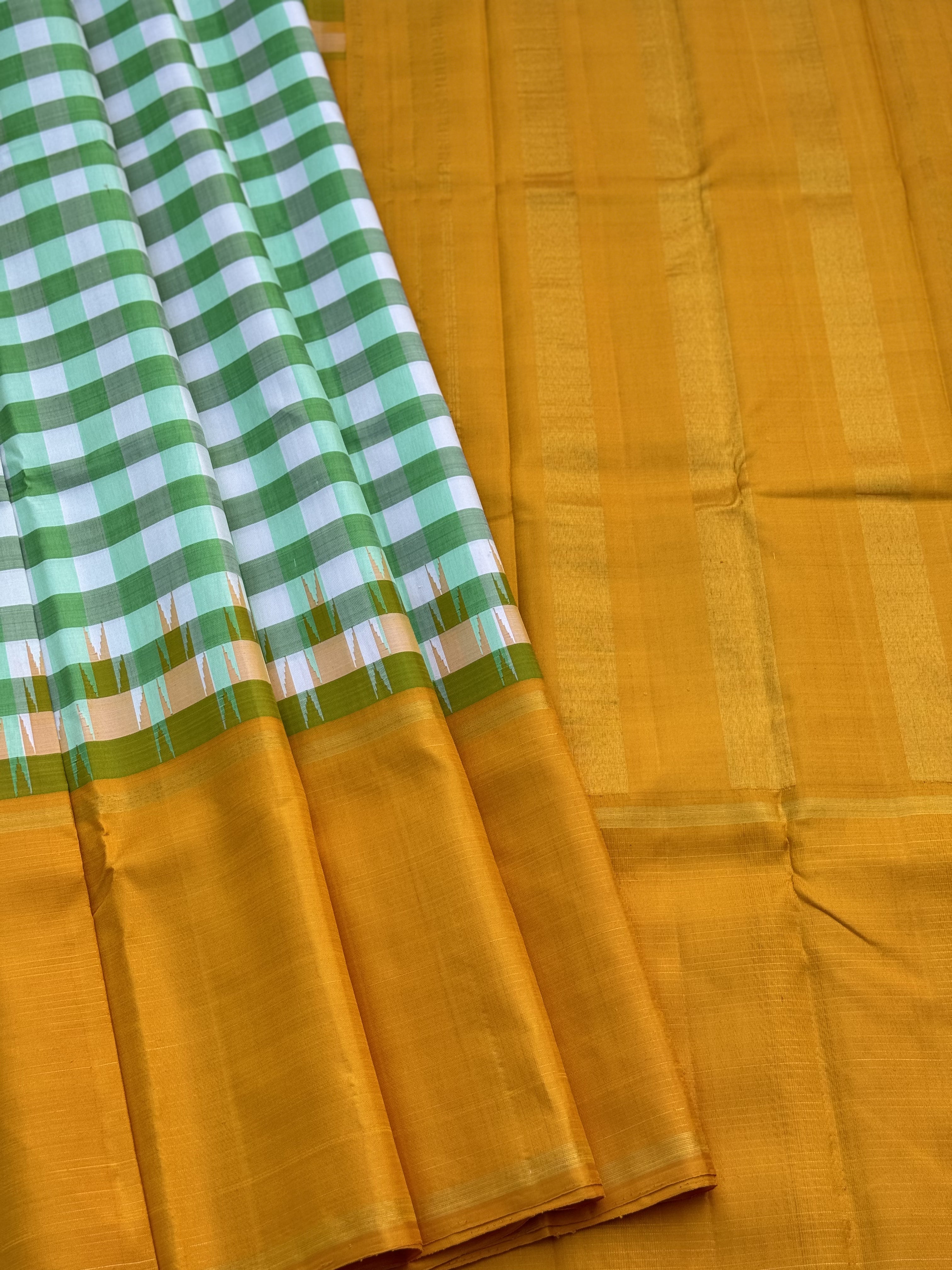 Handwoven Pure Arani Korvai Silk With pastel green white kattam aka checkers pattern