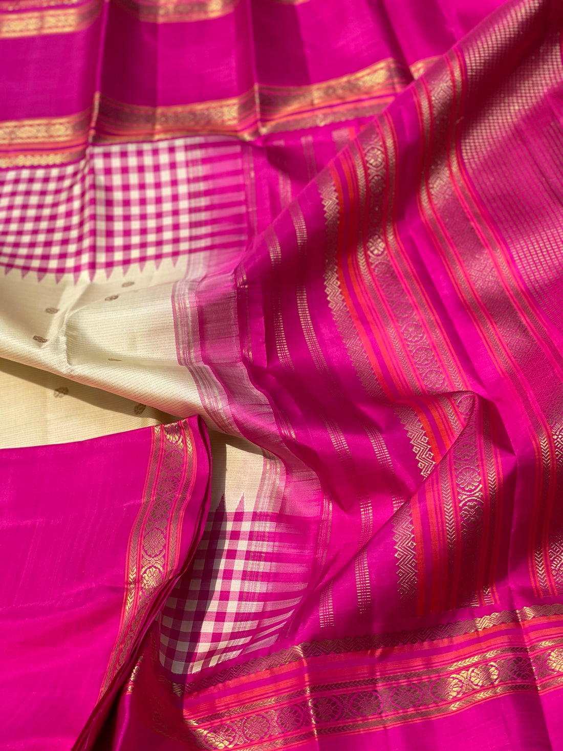 PARAMARA Exclusive Heirloom Reinterpreted Vairaoosi With Alternate Korai Kanchi Silk Saree