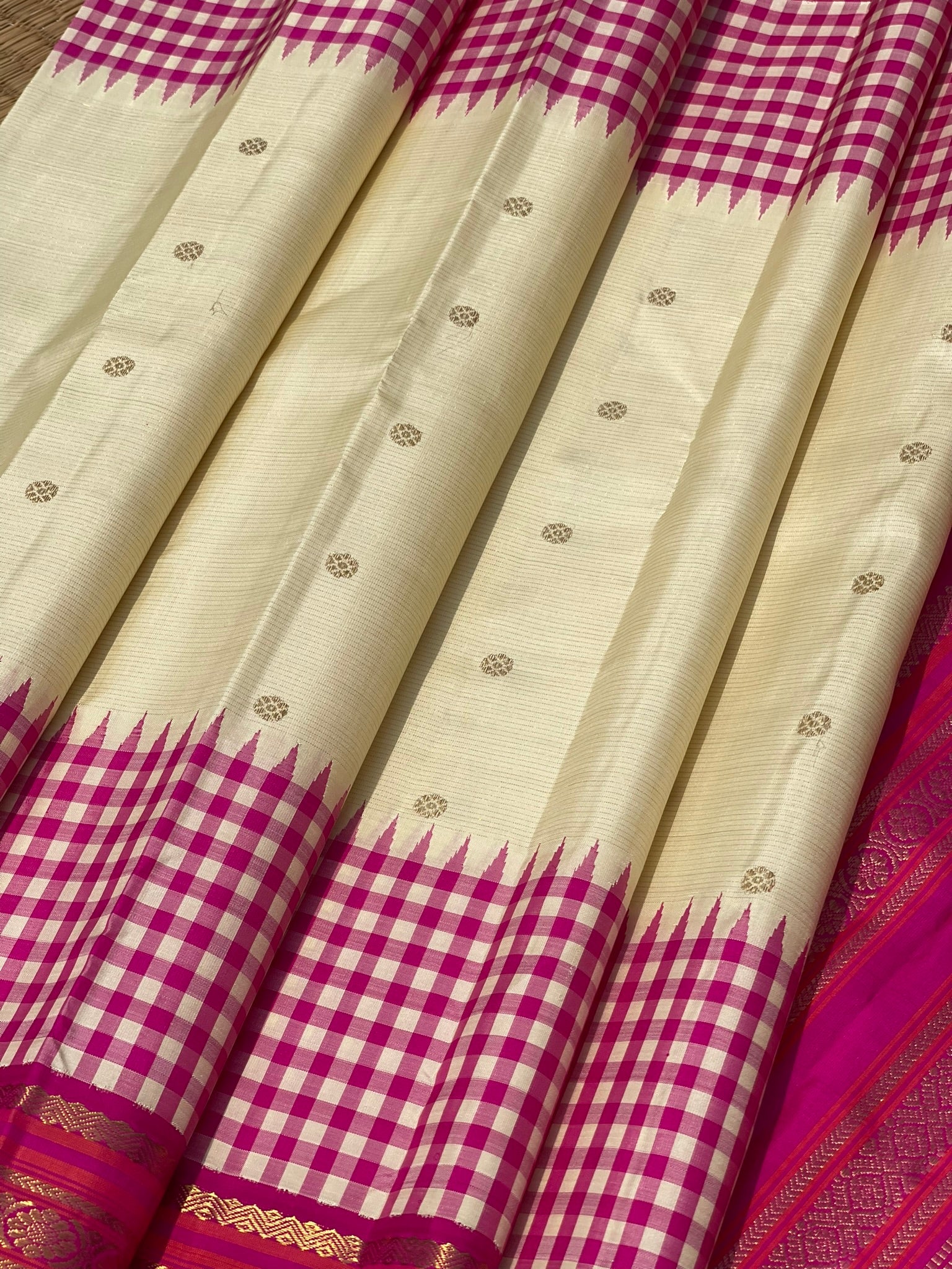 PARAMARA Exclusive Heirloom Reinterpreted Vairaoosi With Alternate Korai Kanchi Silk Saree