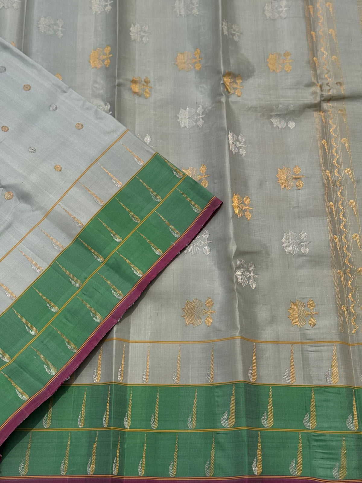 Handwoven triple muniya border inspired kuttu gadwal silk saree