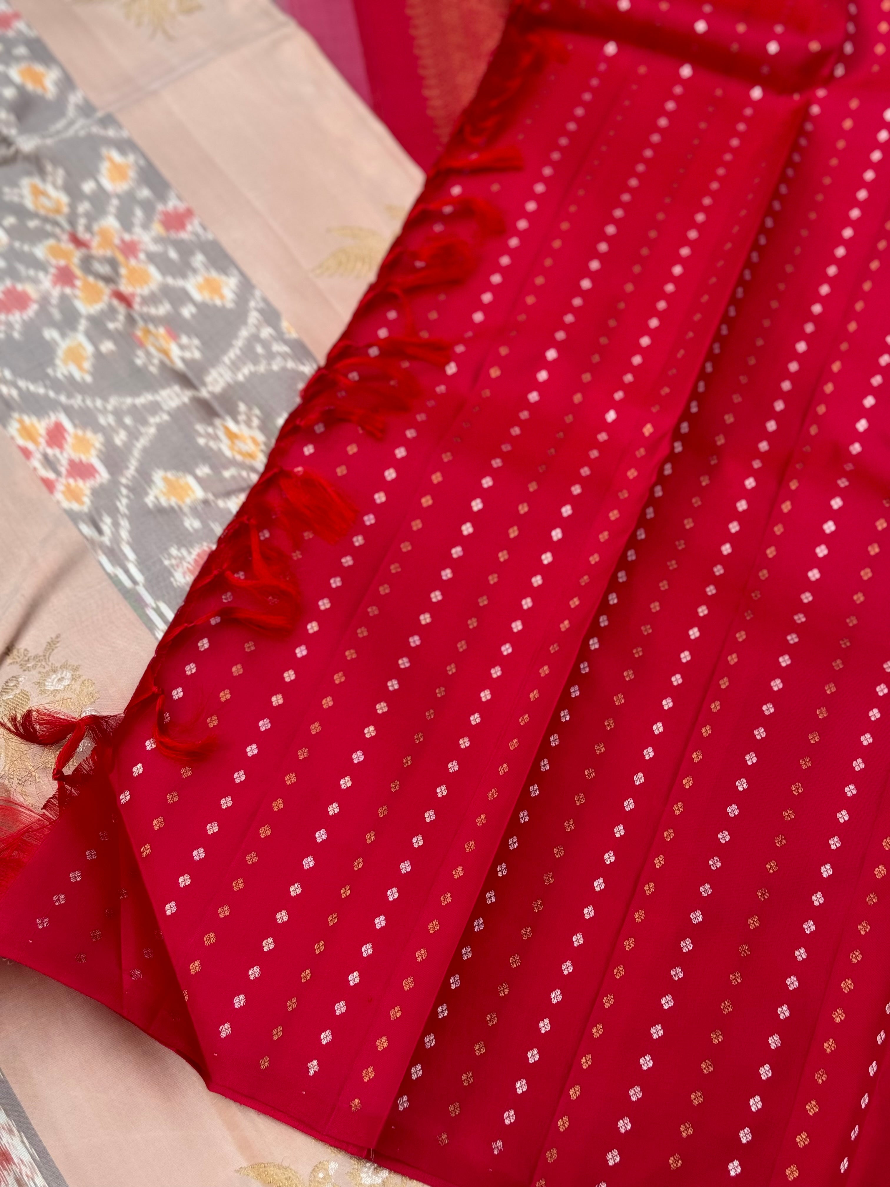 A gorgeous ovaltine shade with deep red kanchivaram borderless silk saree