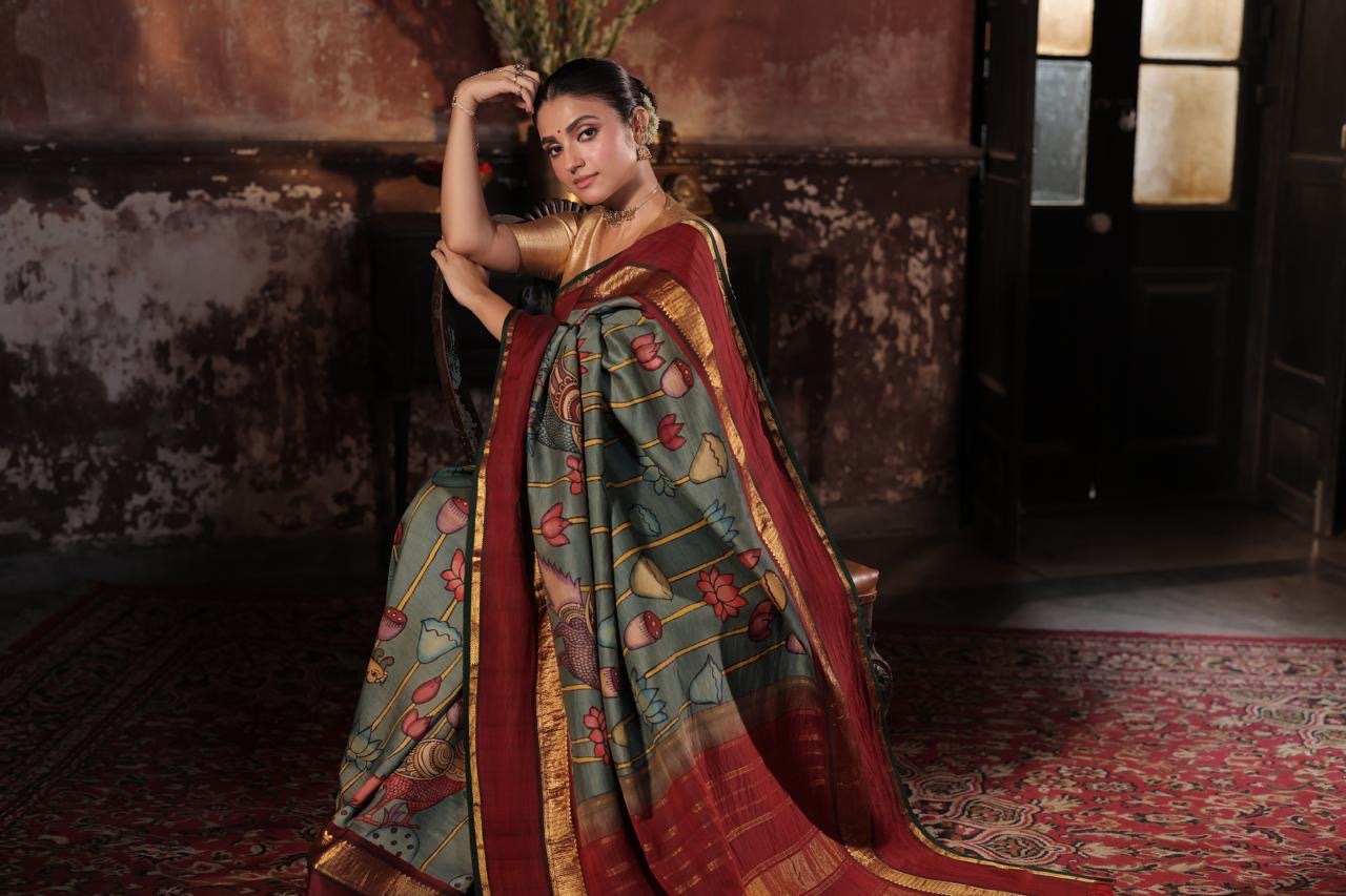 Reserved - Complete Hand Drawn And Hand Painted Penkalamkari In korvai Kanchivaram Silk Saree