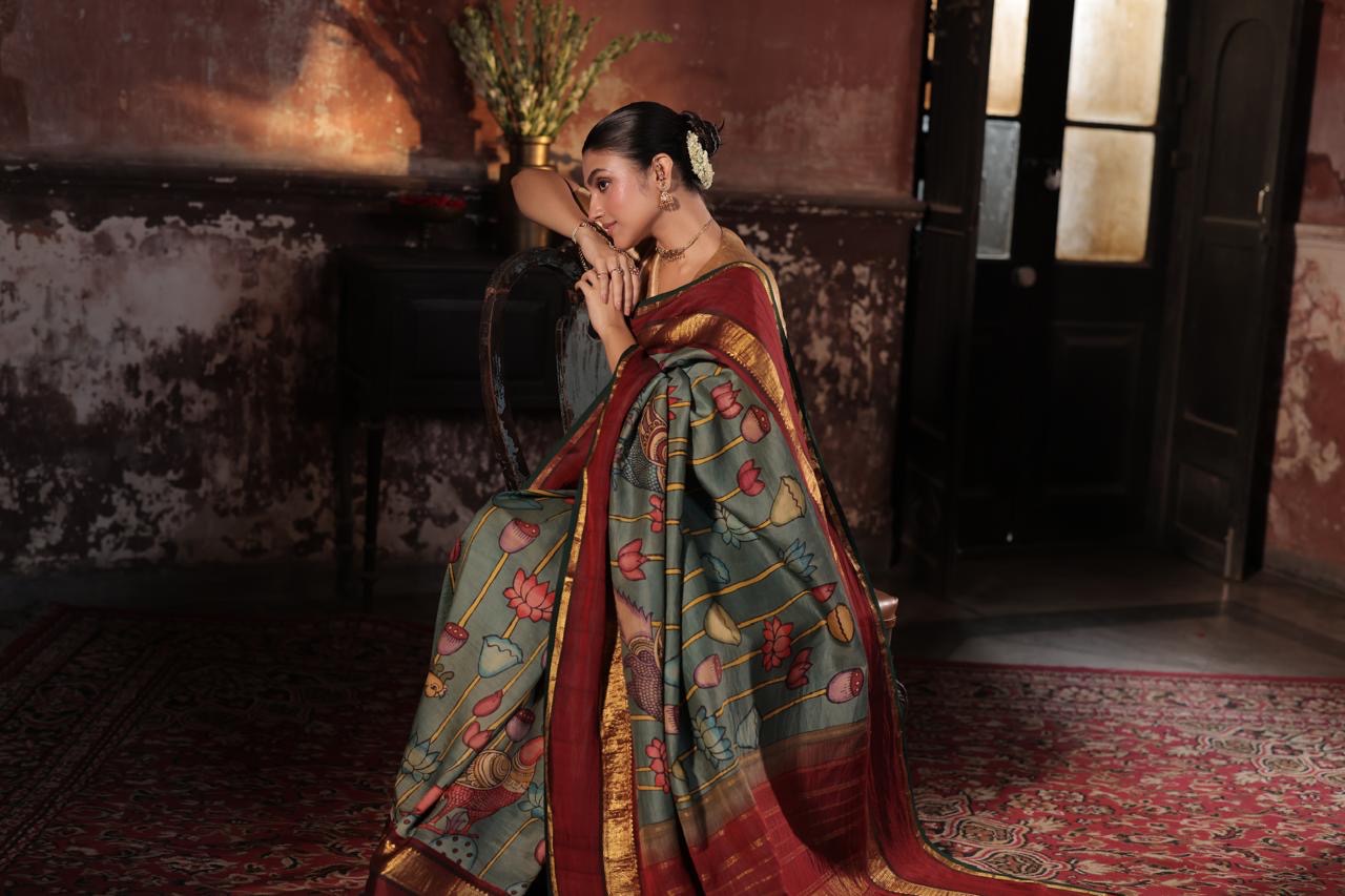 Reserved - Complete Hand Drawn And Hand Painted Penkalamkari In korvai Kanchivaram Silk Saree