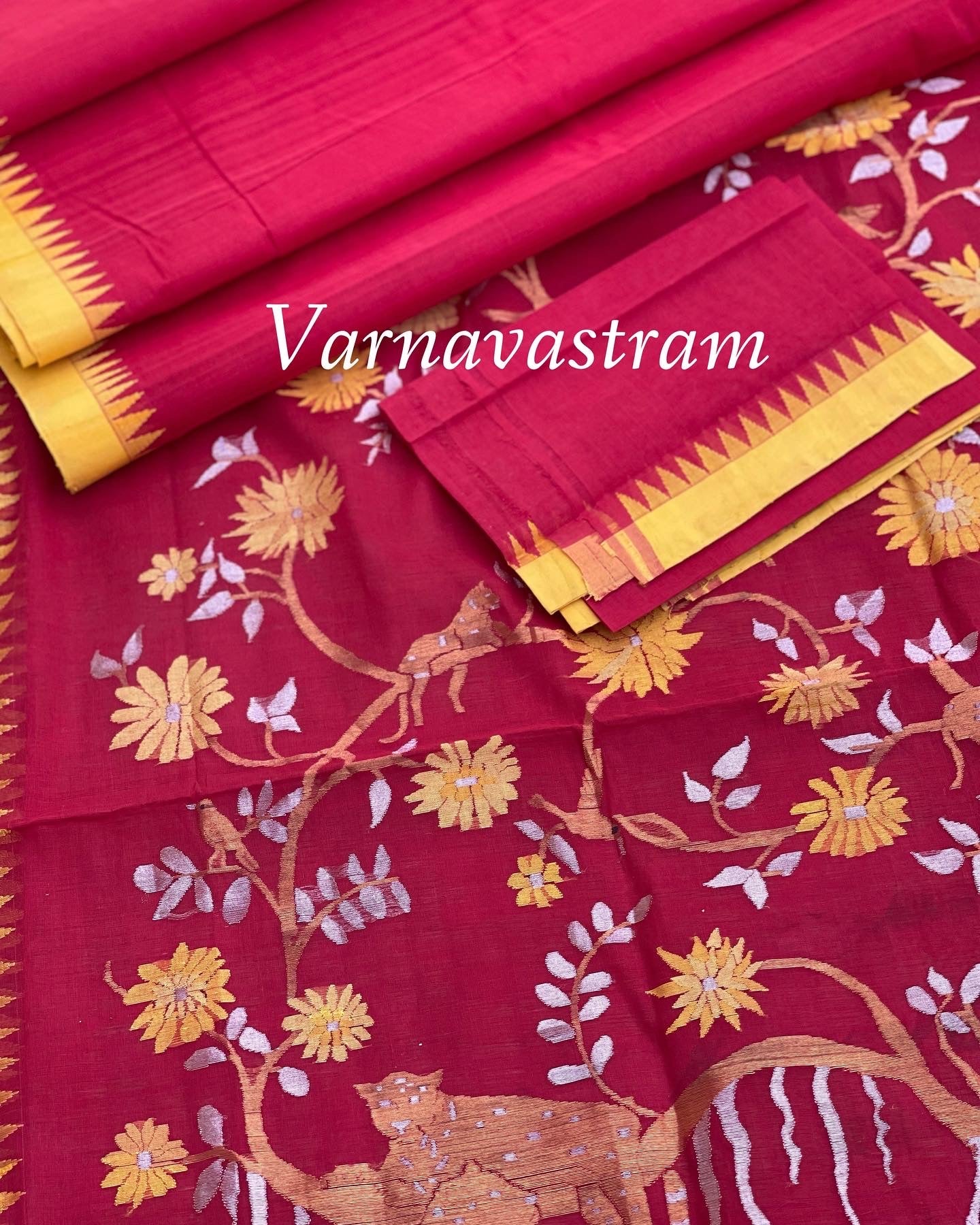 Ponduru Handspun Khadi Cotton Jamdani Weave Saree