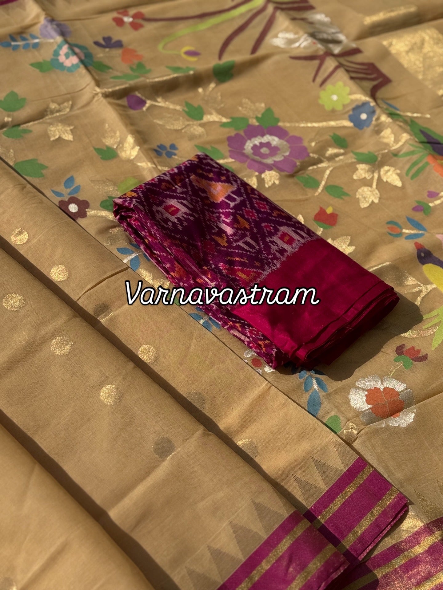 An elegant handspun ponduru Khadhi jamdani cotton saree in pastel shade with red tue Zari