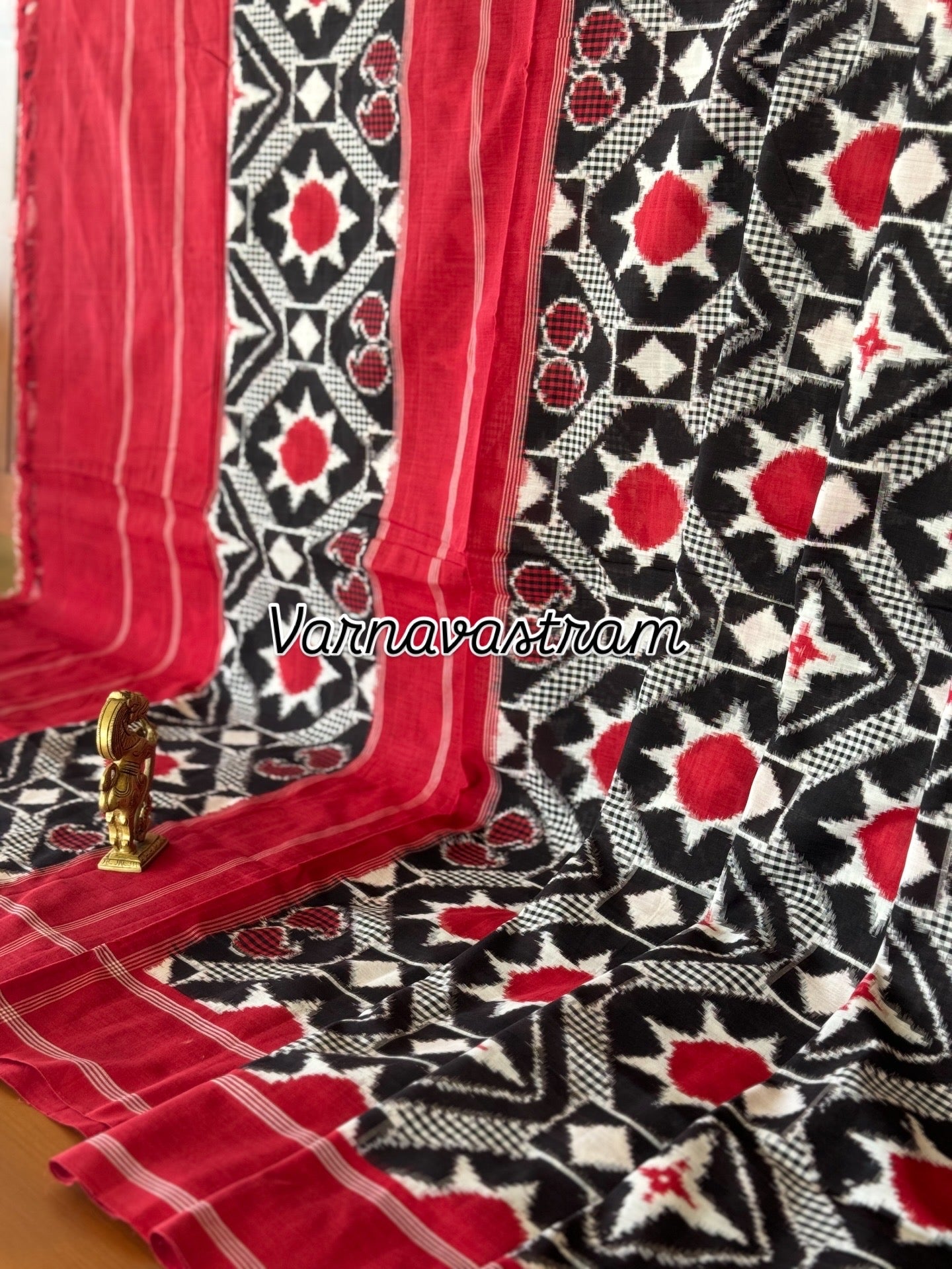 A Masterpiece  Double Ikkat Telia Rumal Cotton Saree